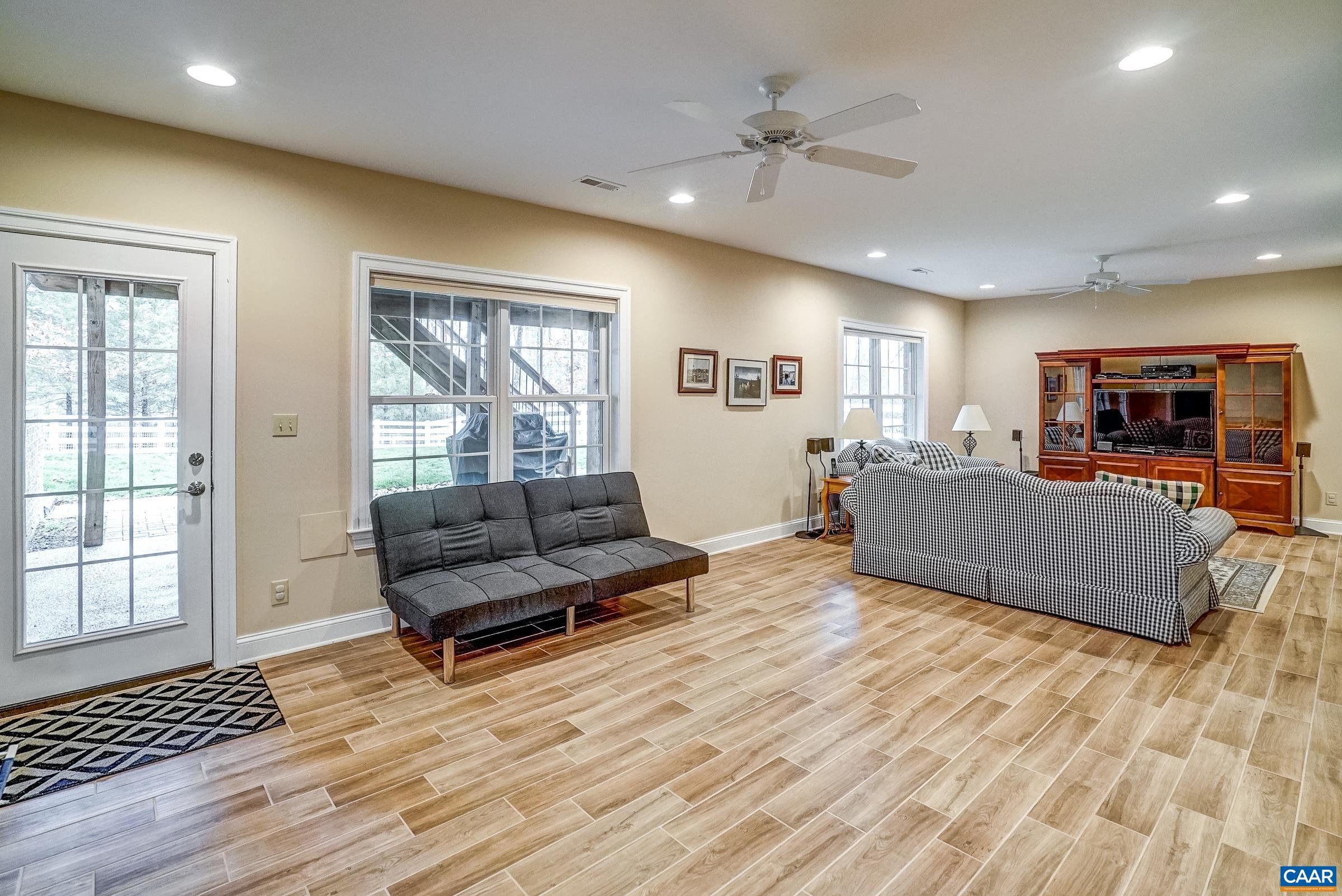 4802 ADVANCE MILLS RD