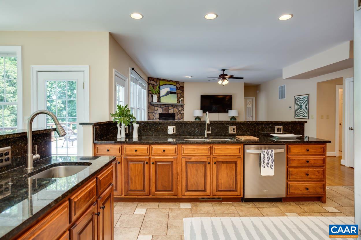 4802 ADVANCE MILLS RD