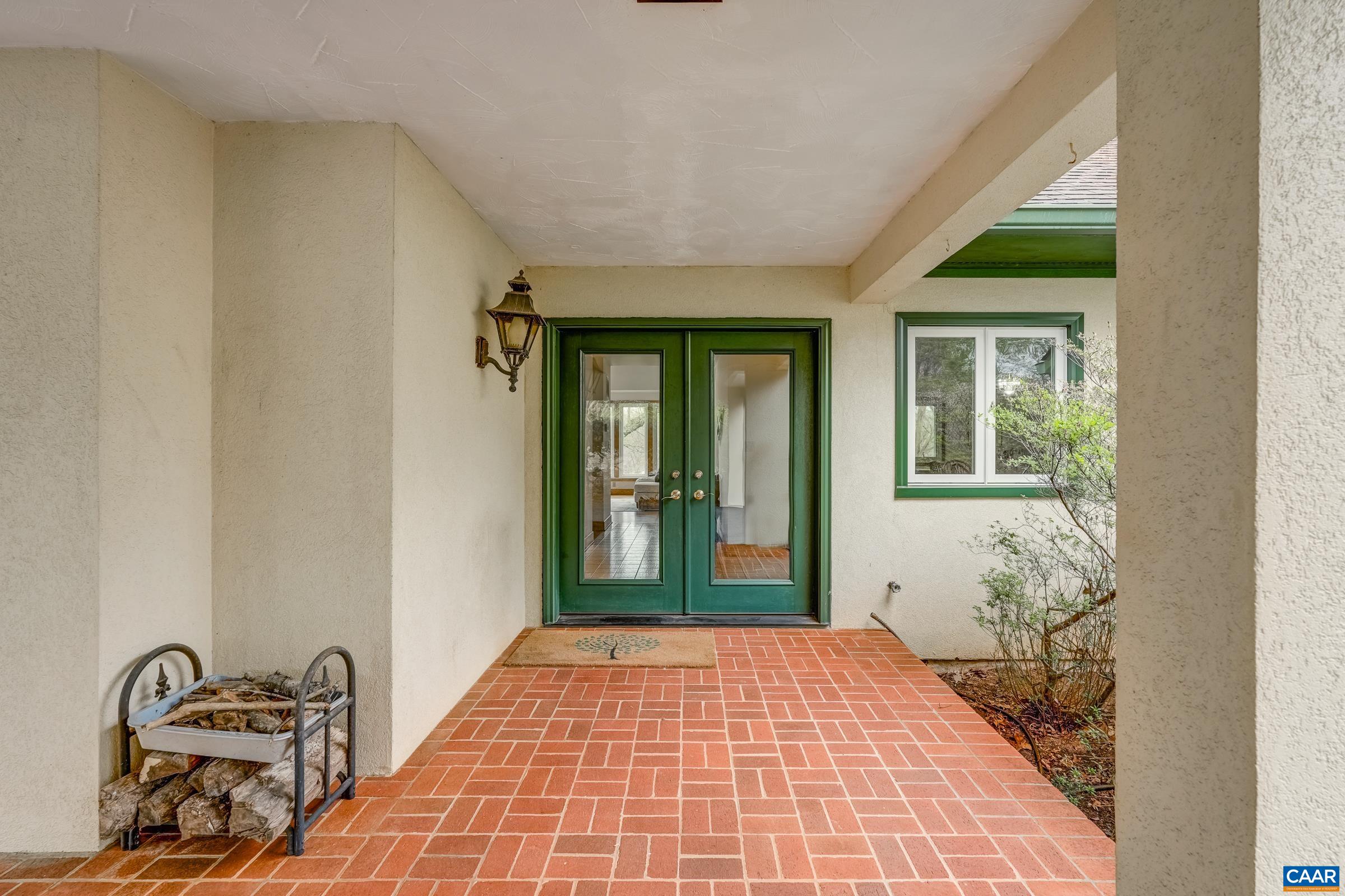 329 CEDAR BLUFF RD