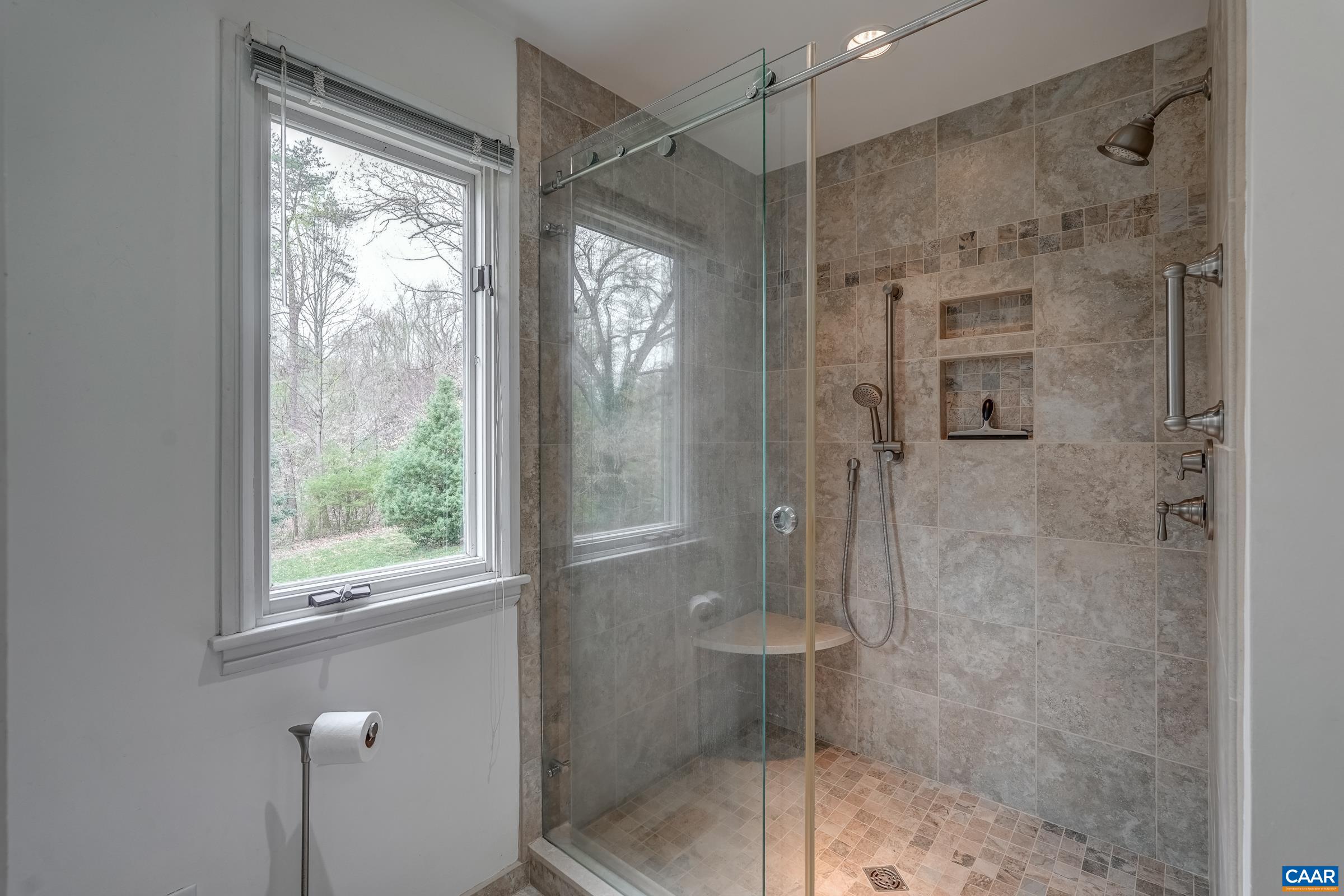 329 CEDAR BLUFF RD
