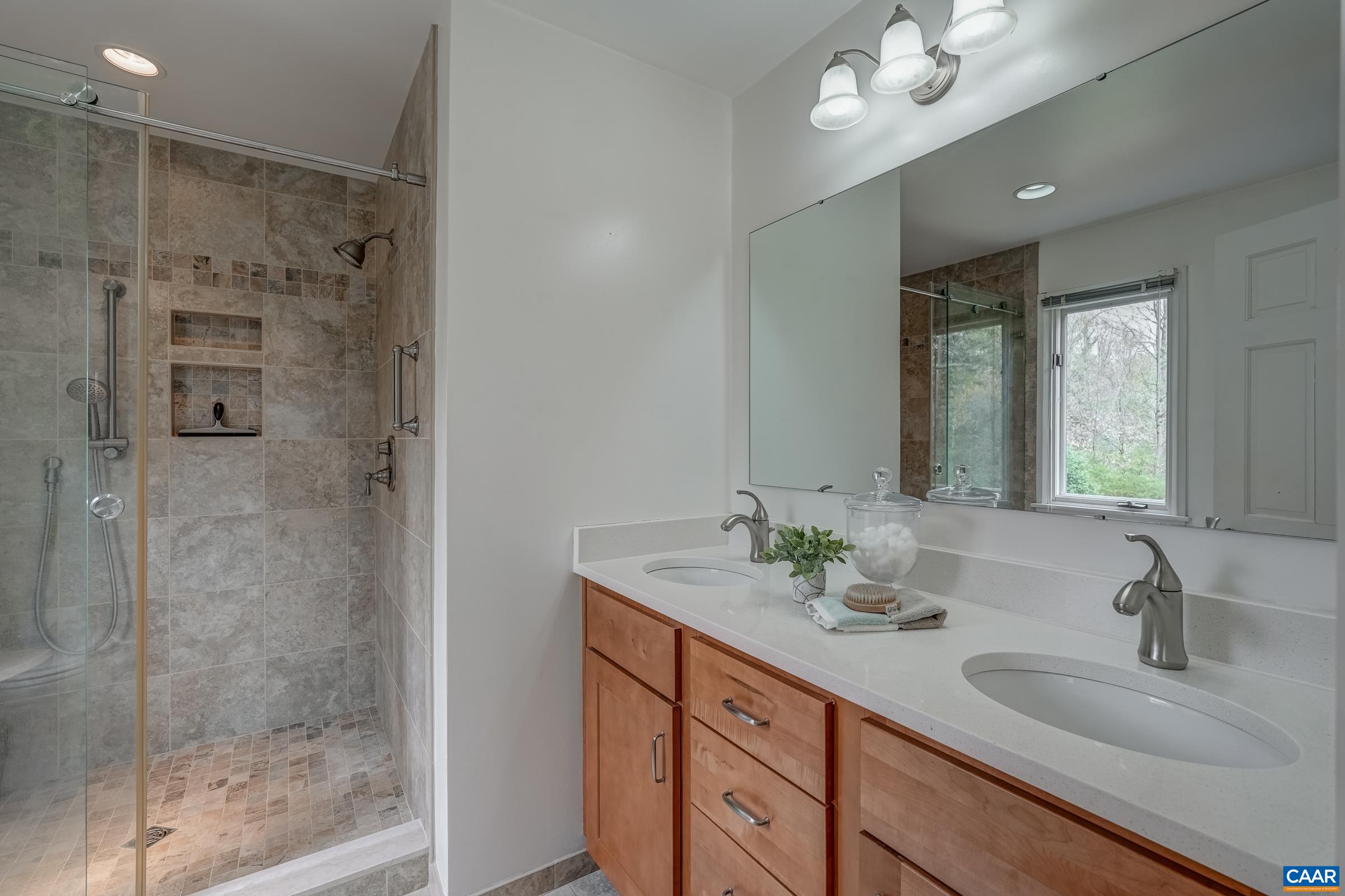 329 CEDAR BLUFF RD