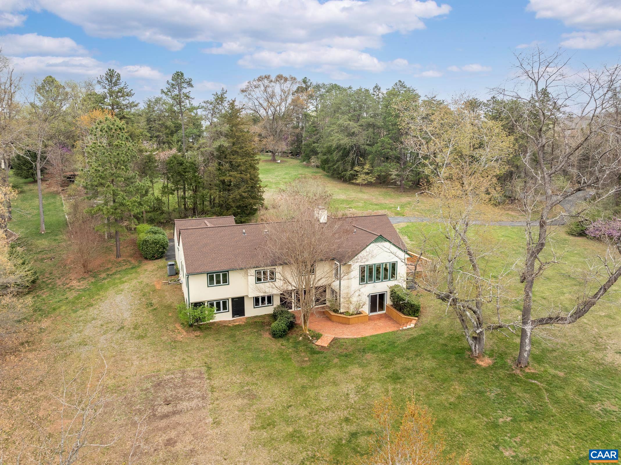 329 CEDAR BLUFF RD
