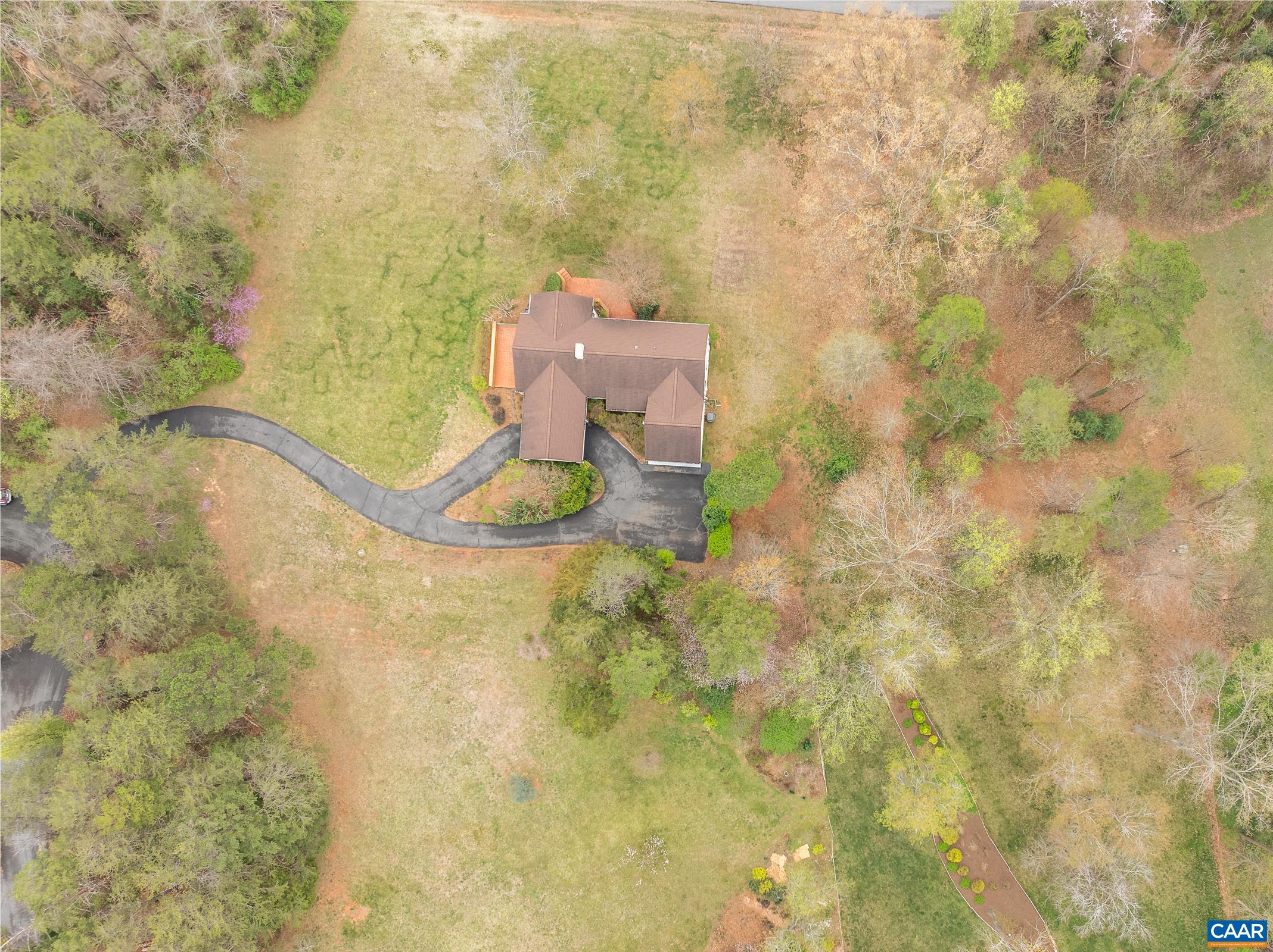 329 CEDAR BLUFF RD