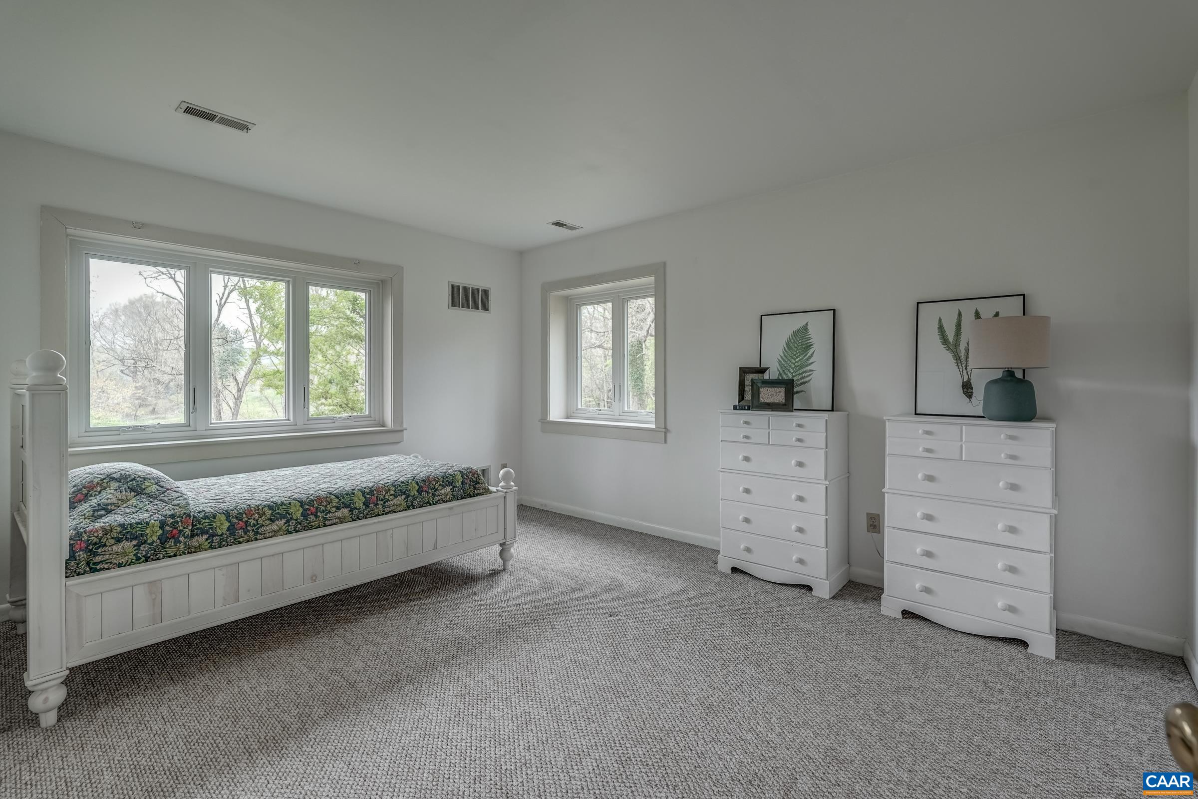 329 CEDAR BLUFF RD