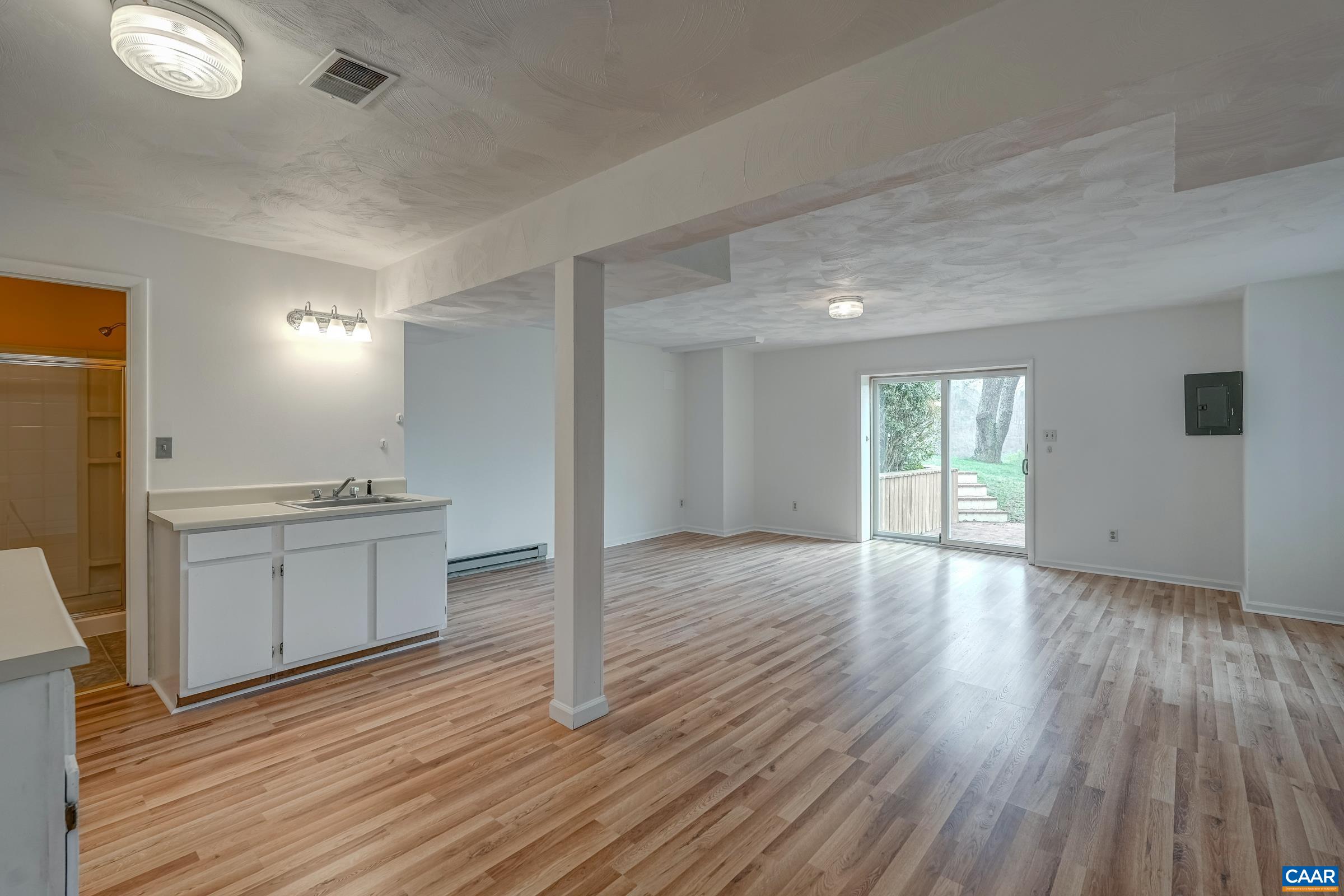 329 CEDAR BLUFF RD
