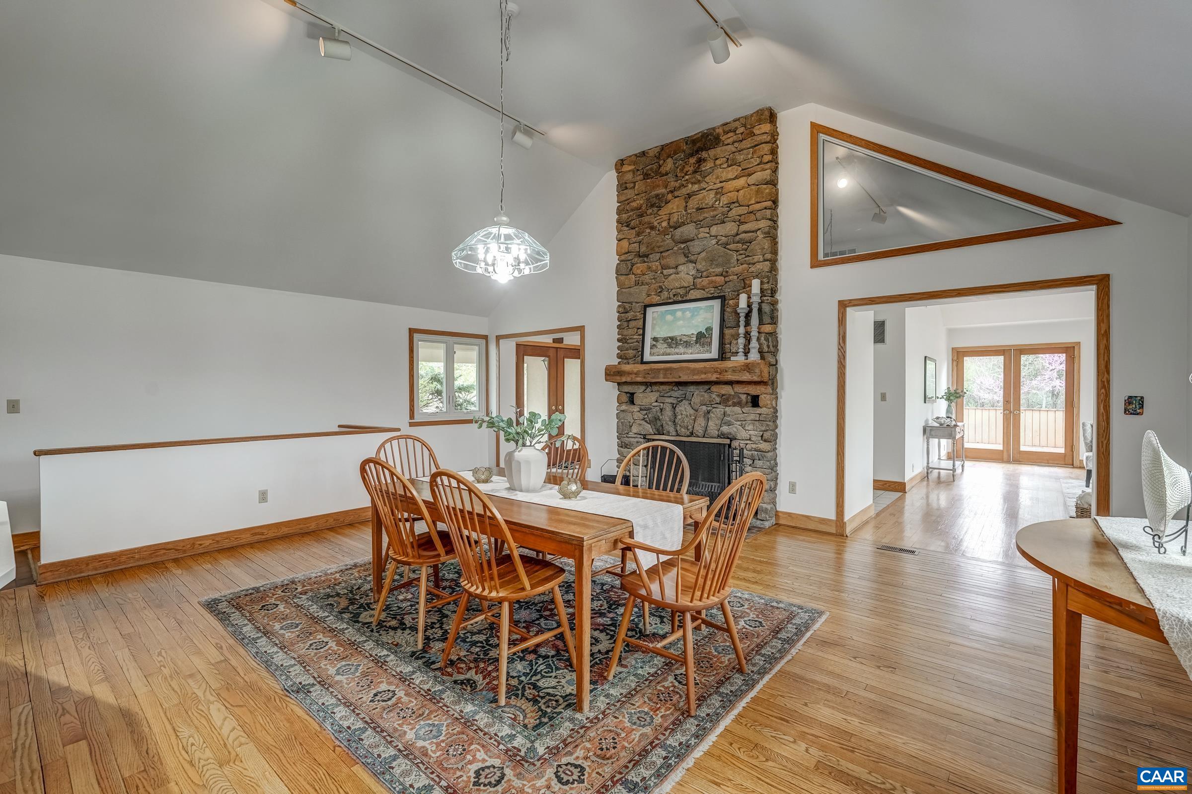 329 CEDAR BLUFF RD