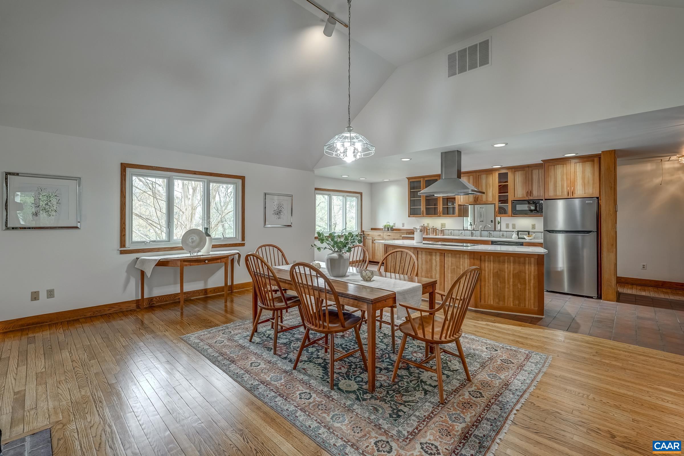 329 CEDAR BLUFF RD
