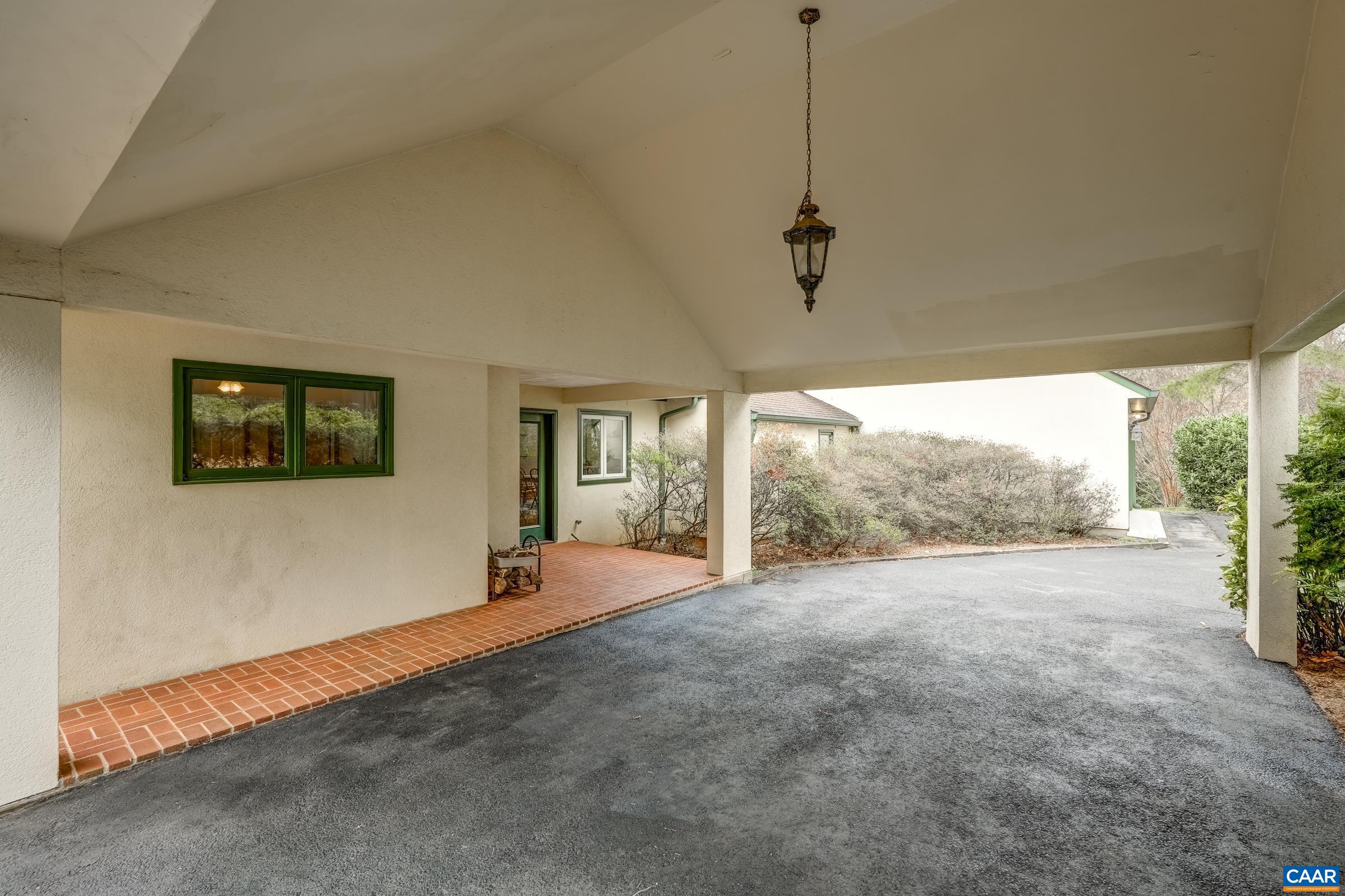 329 CEDAR BLUFF RD
