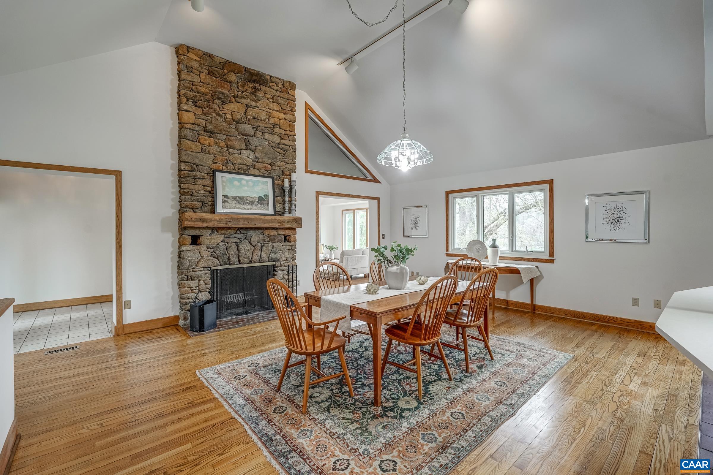 329 CEDAR BLUFF RD