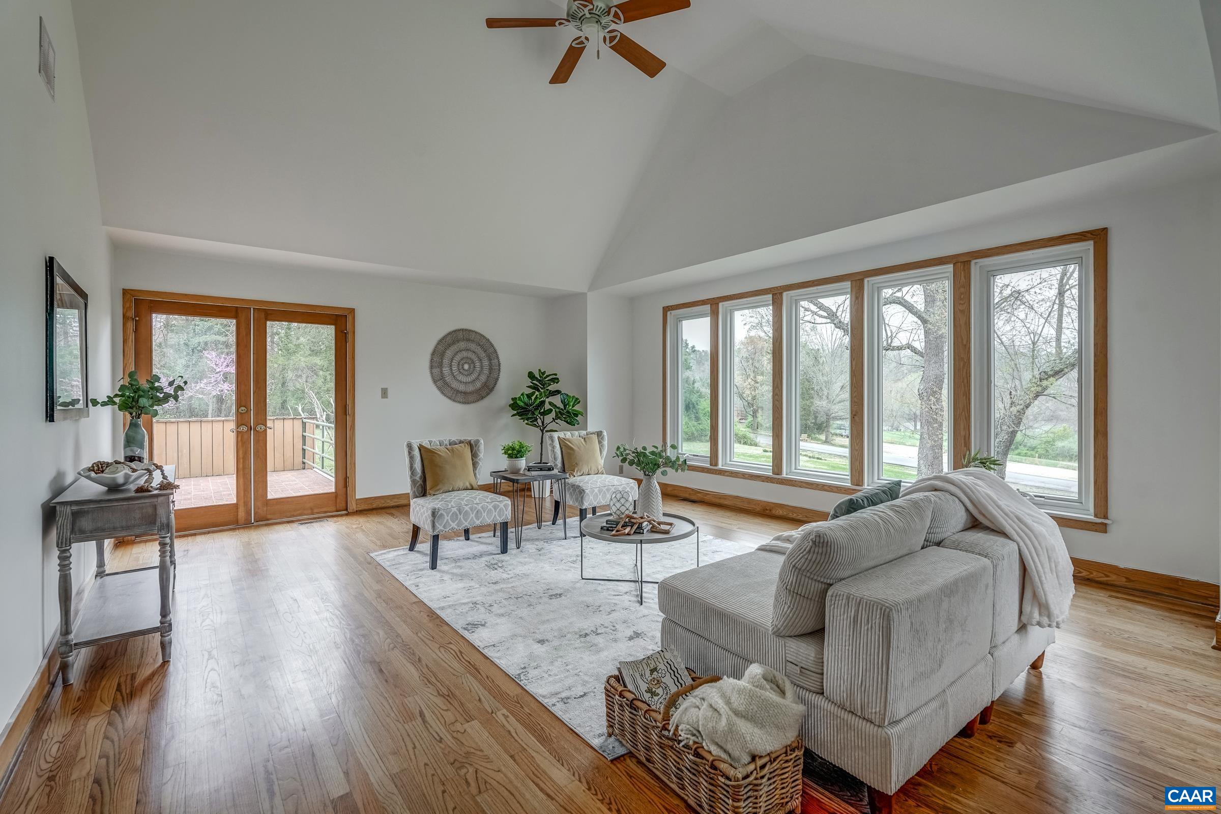 329 CEDAR BLUFF RD