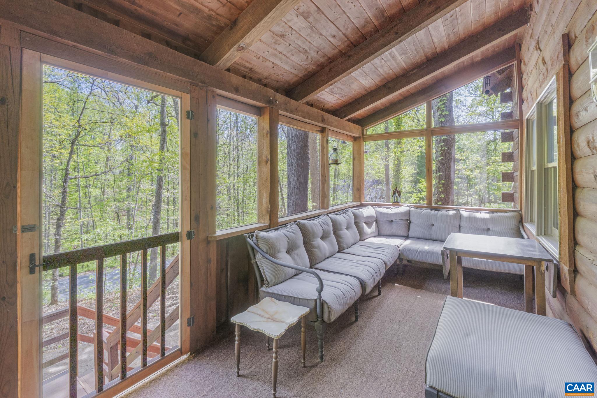 711 JEFFERSON DR