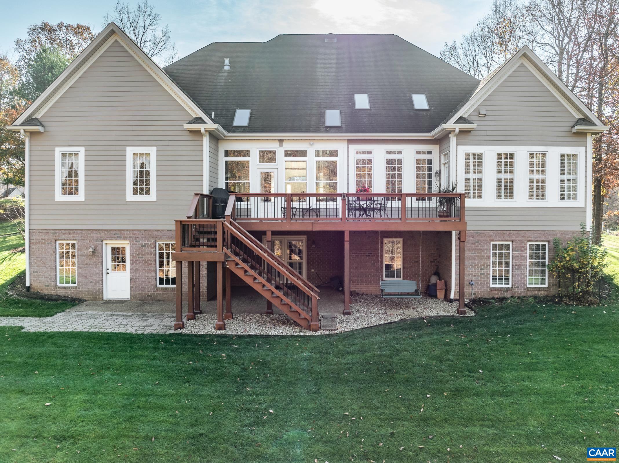 2309 HARTLAND CT