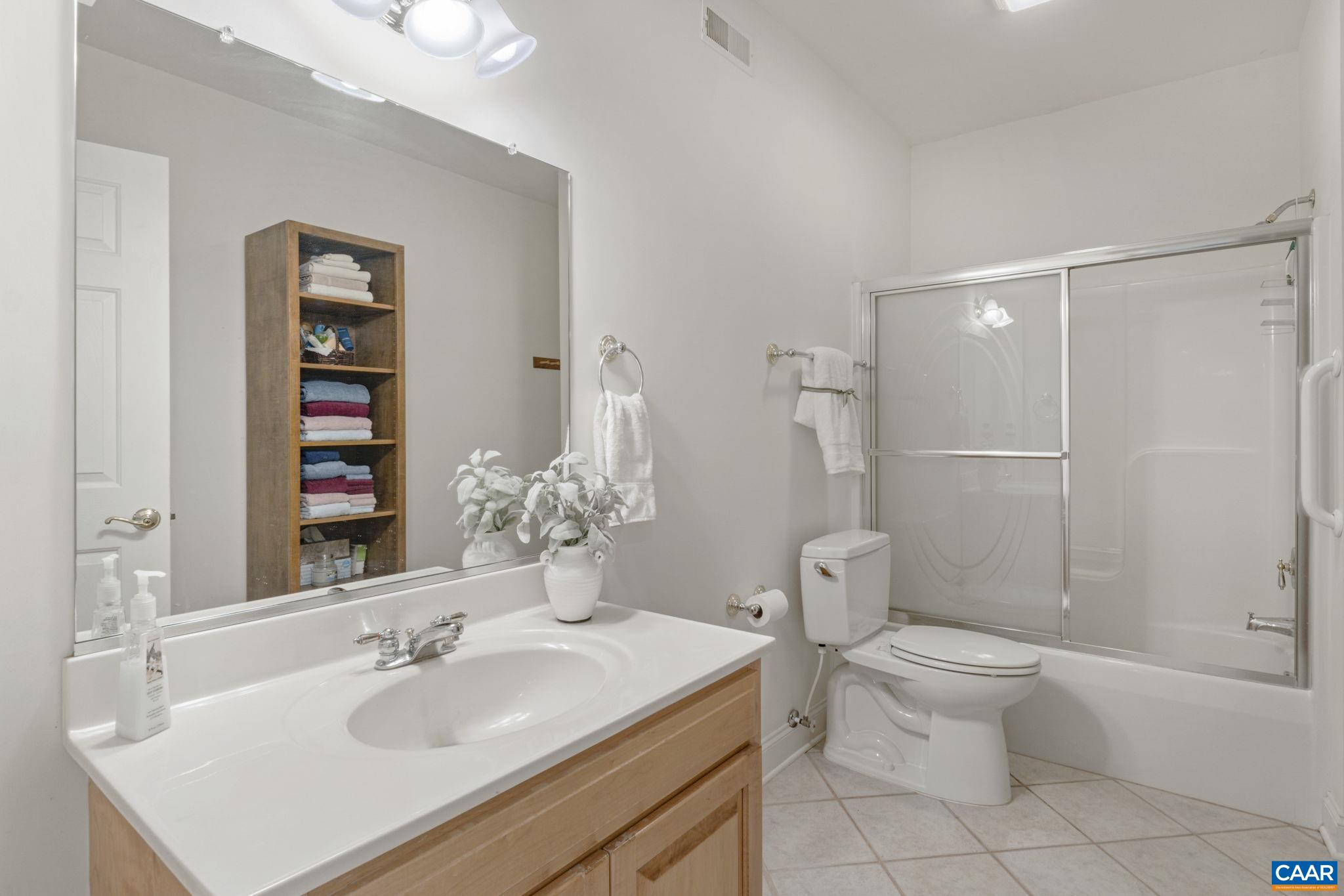 2309 HARTLAND CT