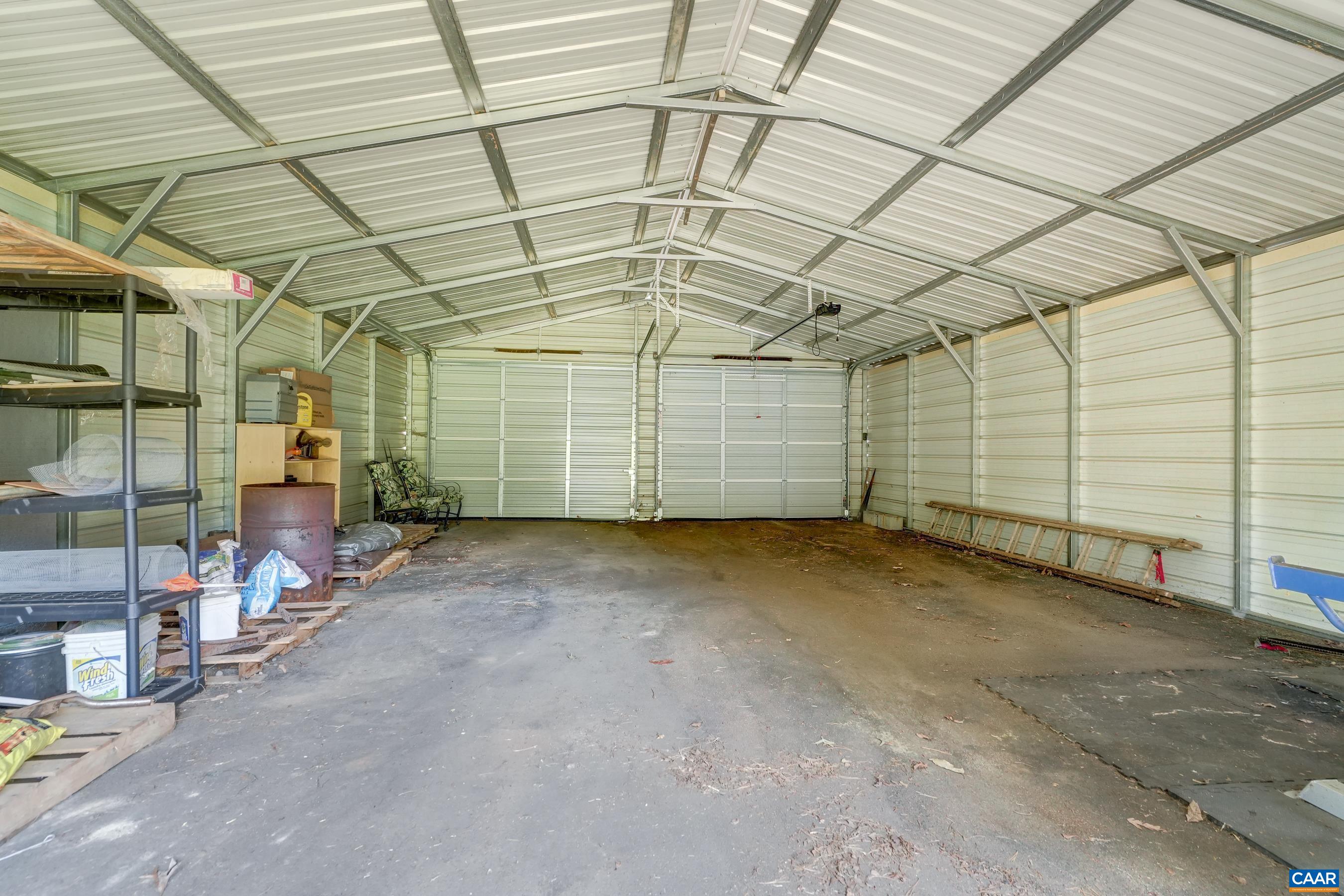 3161 ROLLING RD S