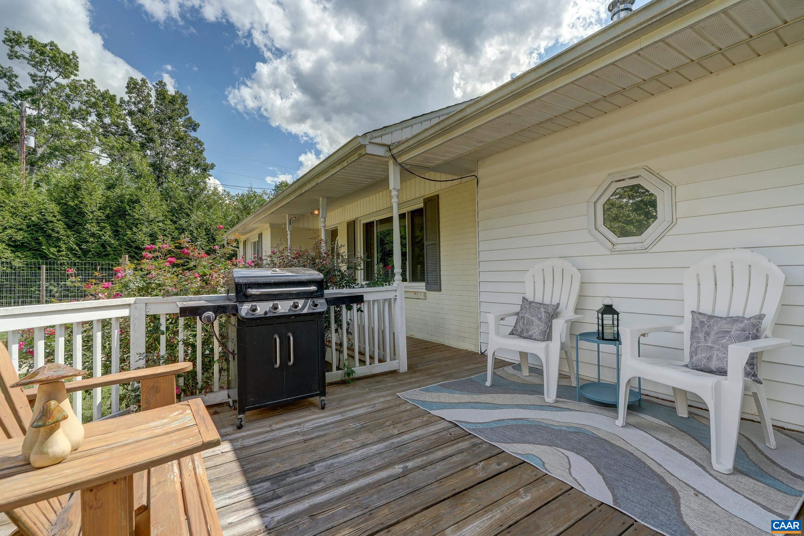 3161 ROLLING RD S
