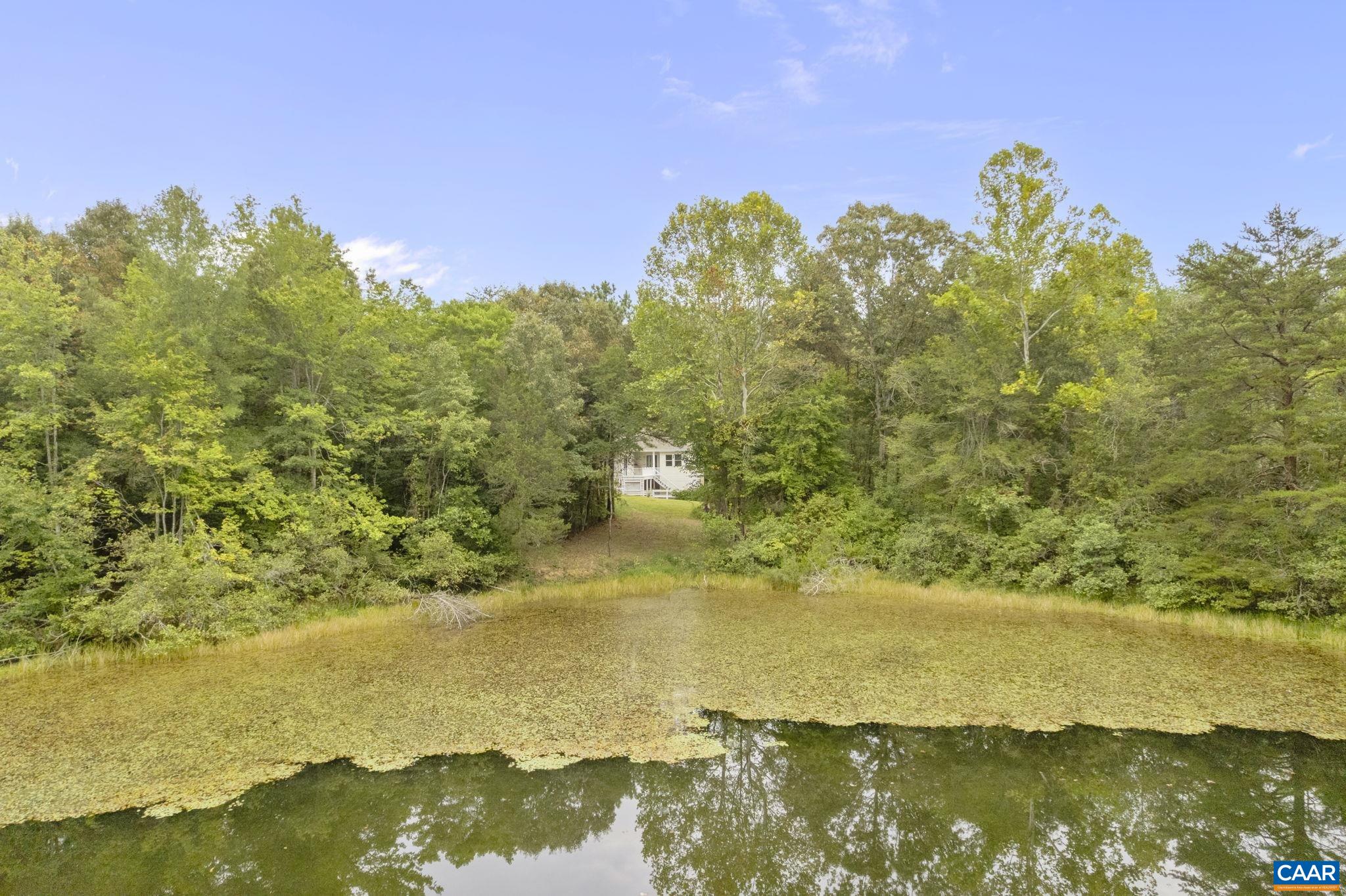 47 HOLLY SPRINGS DR