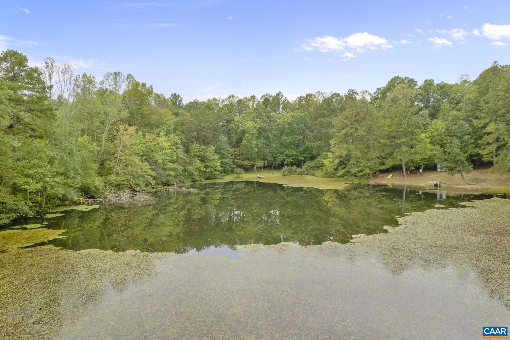47 HOLLY SPRINGS DR