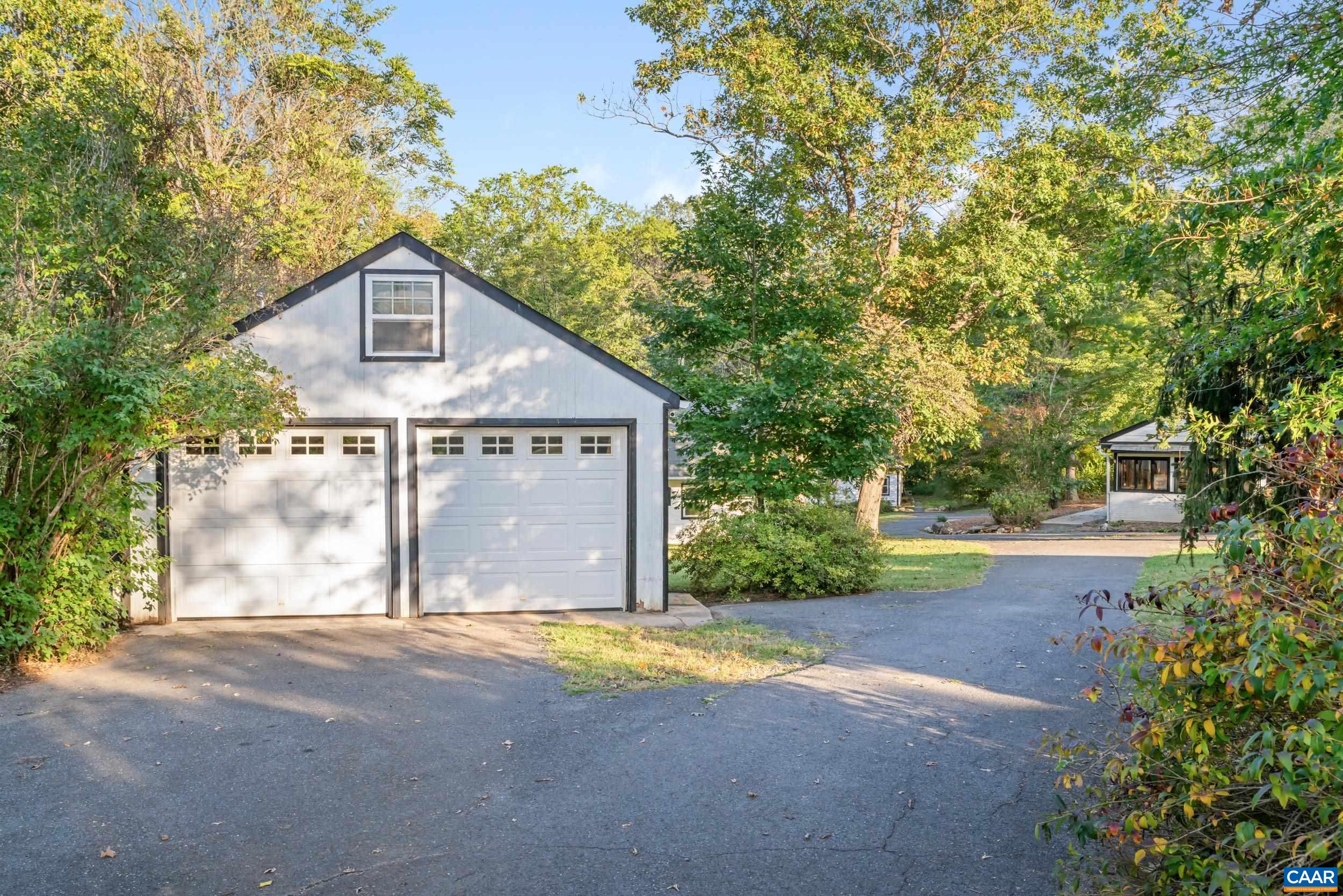 88 WINDHAVEN LN