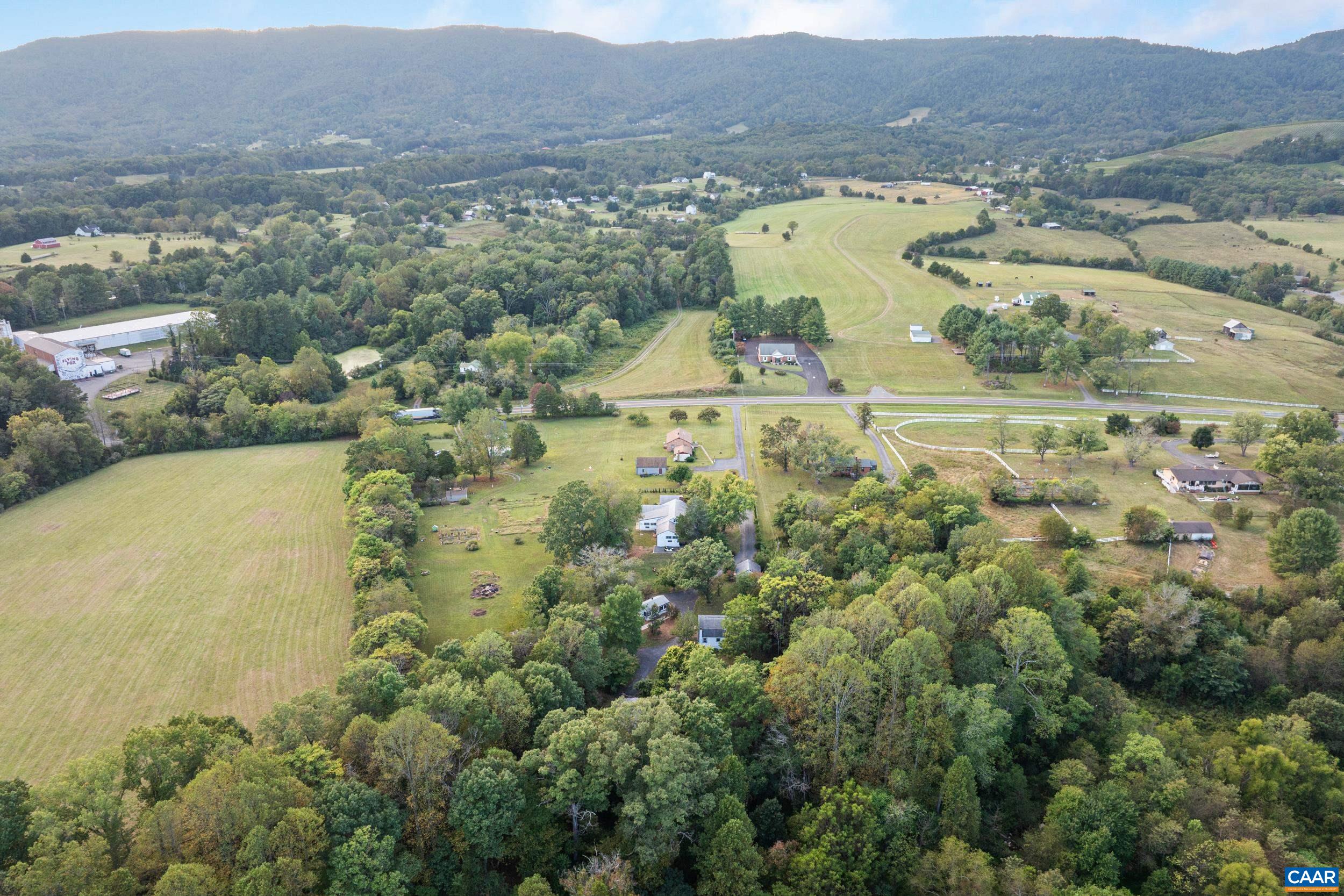 88 WINDHAVEN LN
