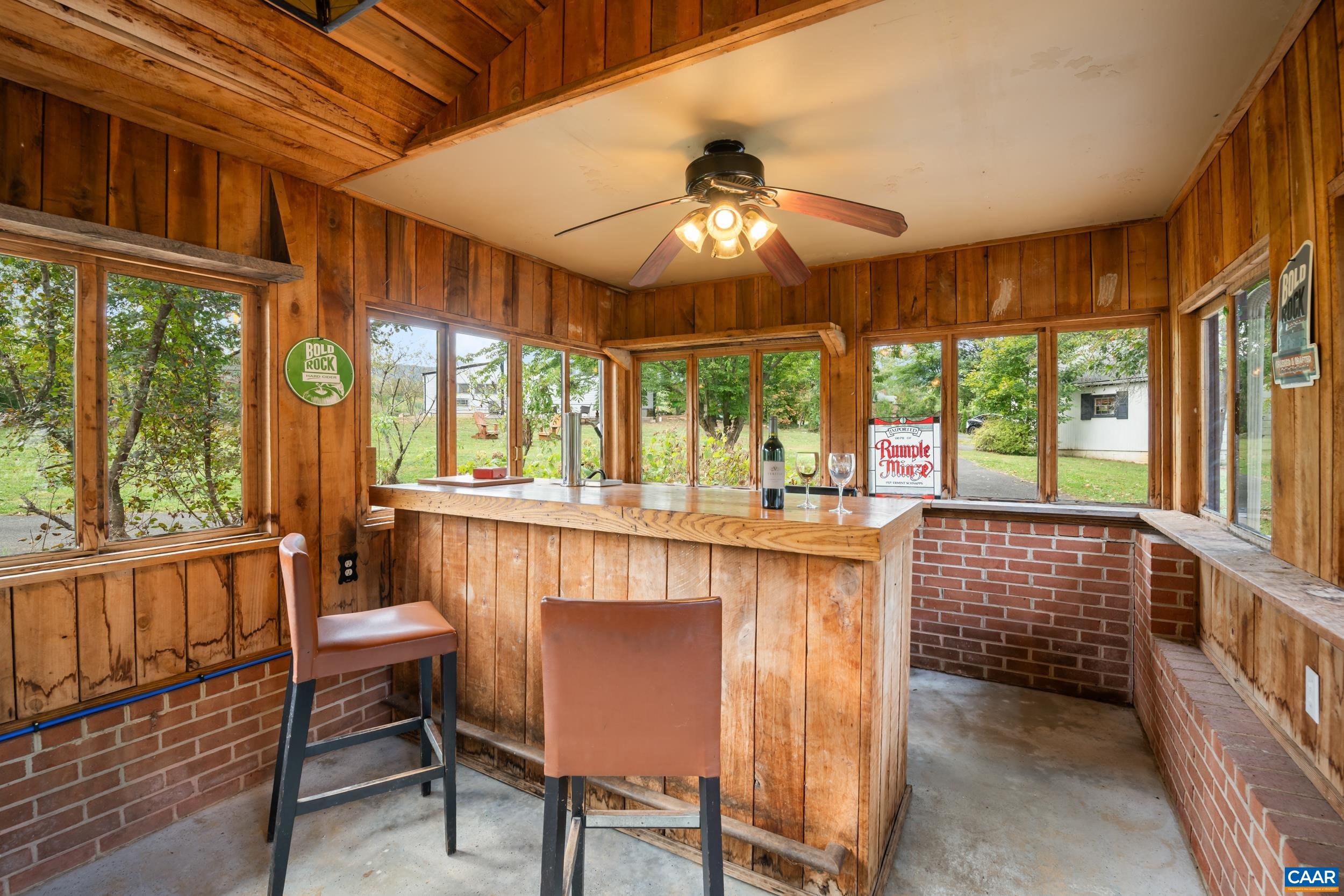 88 WINDHAVEN LN