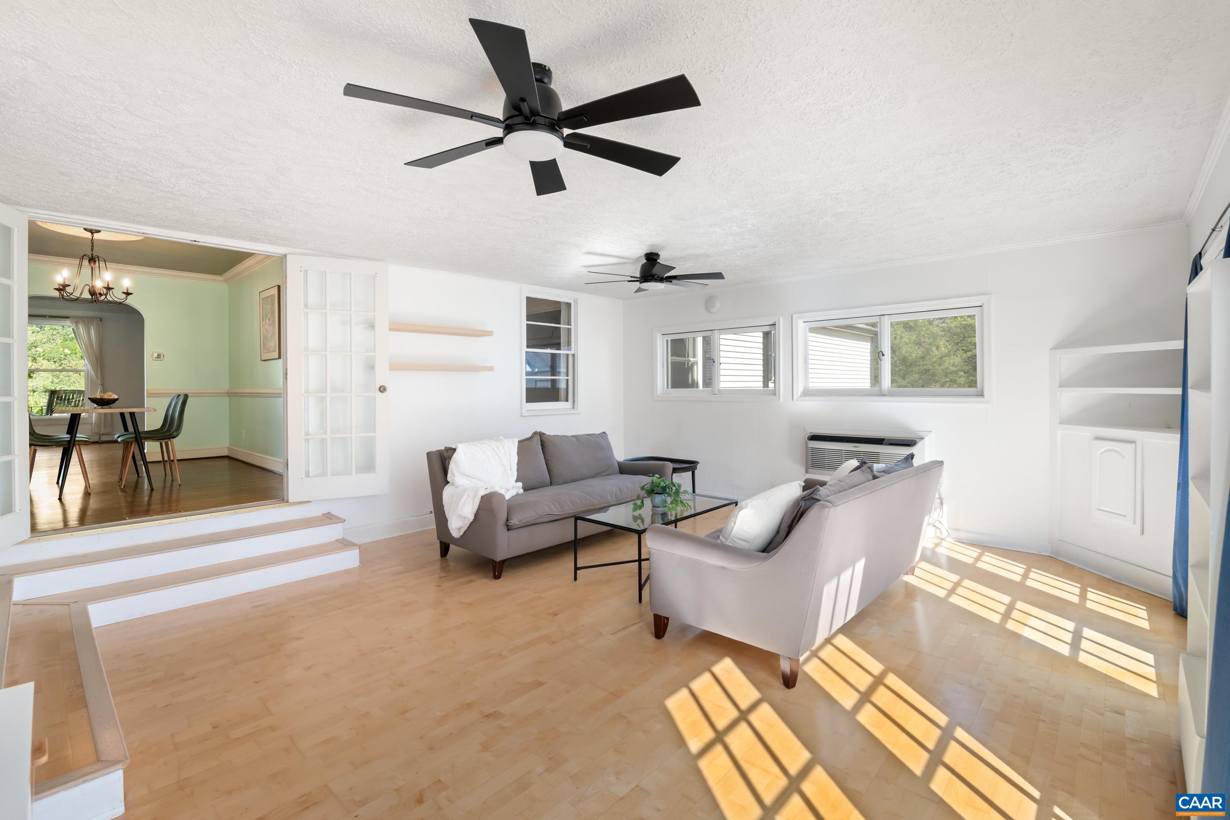 88 WINDHAVEN LN