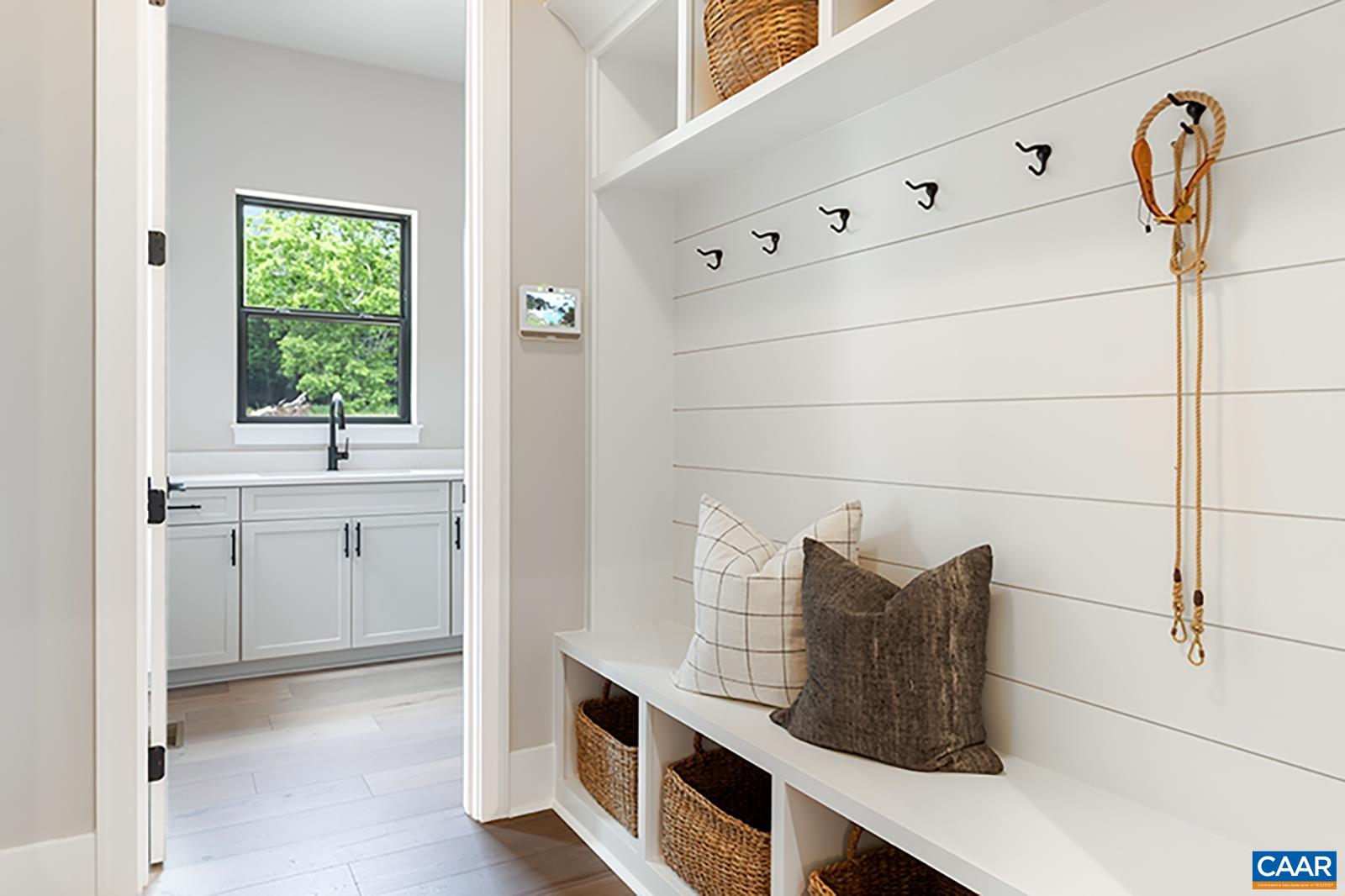 17 Grange Commons Ridge Unit: 17