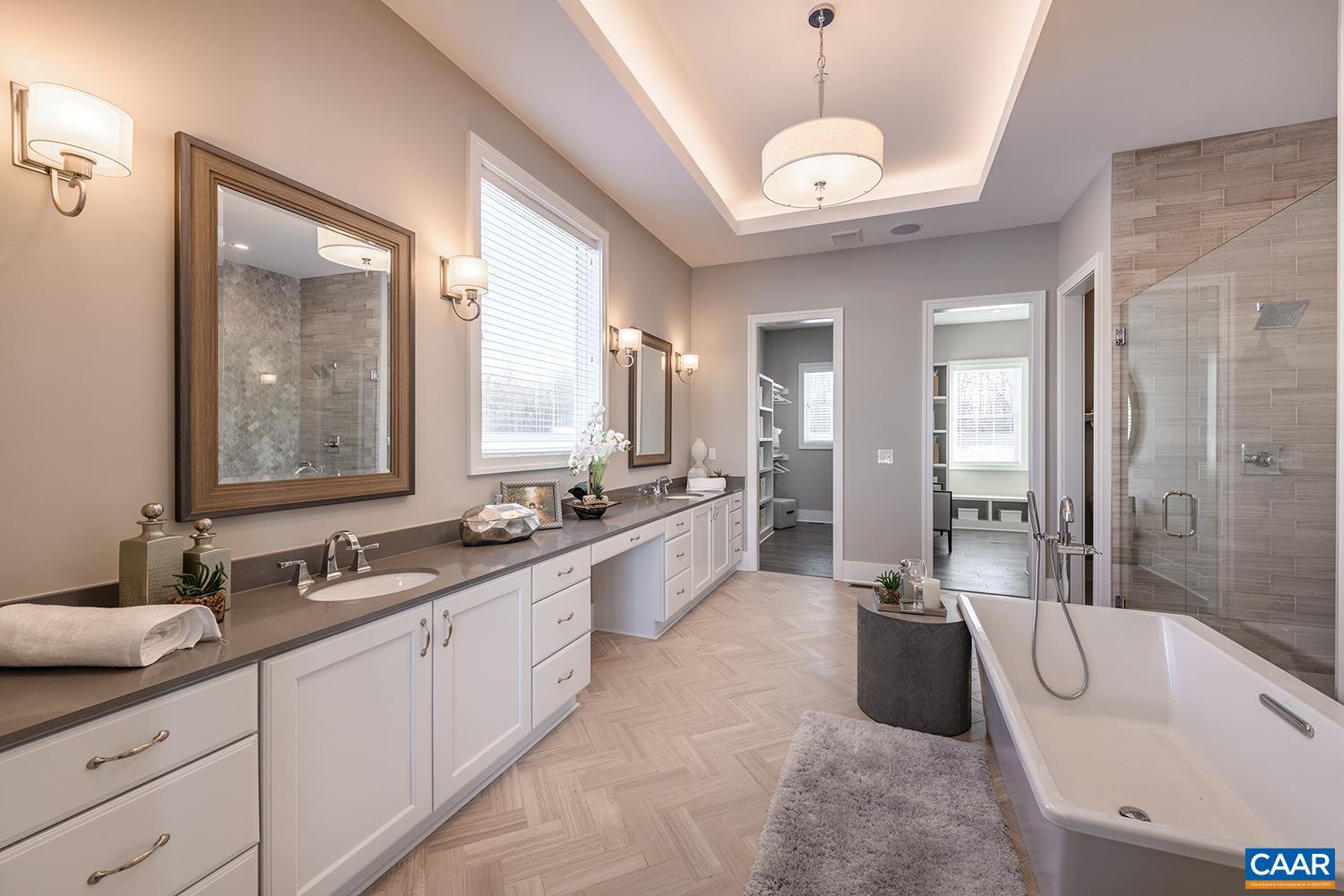 18 Grange Commons Ridge Unit: 18