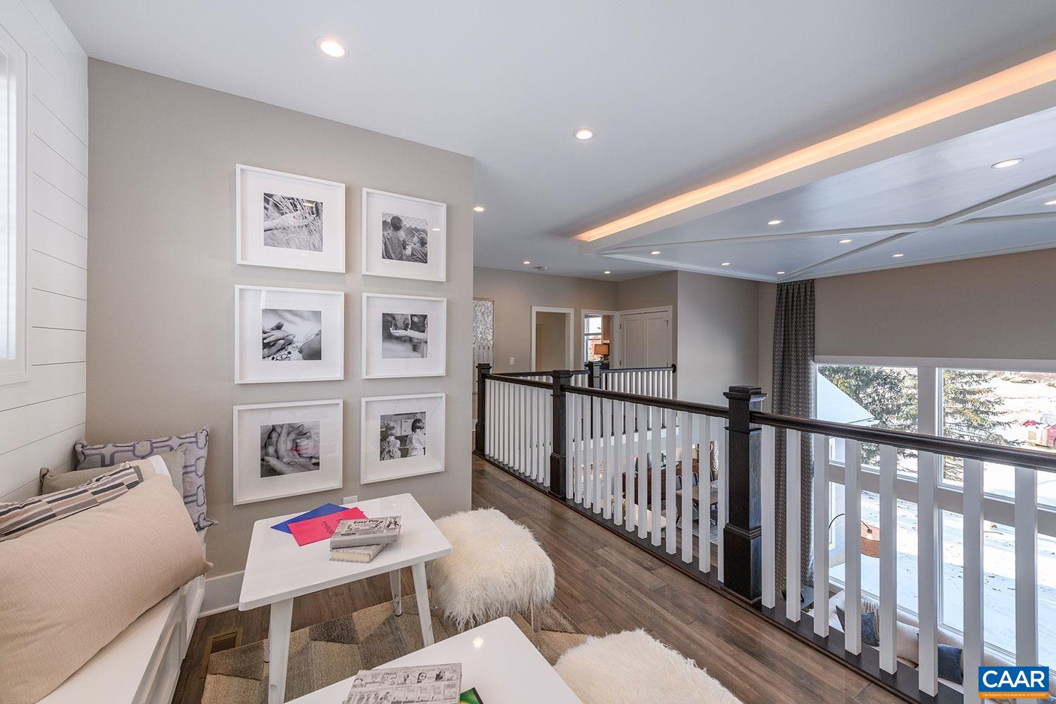 18 Grange Commons Ridge Unit: 18