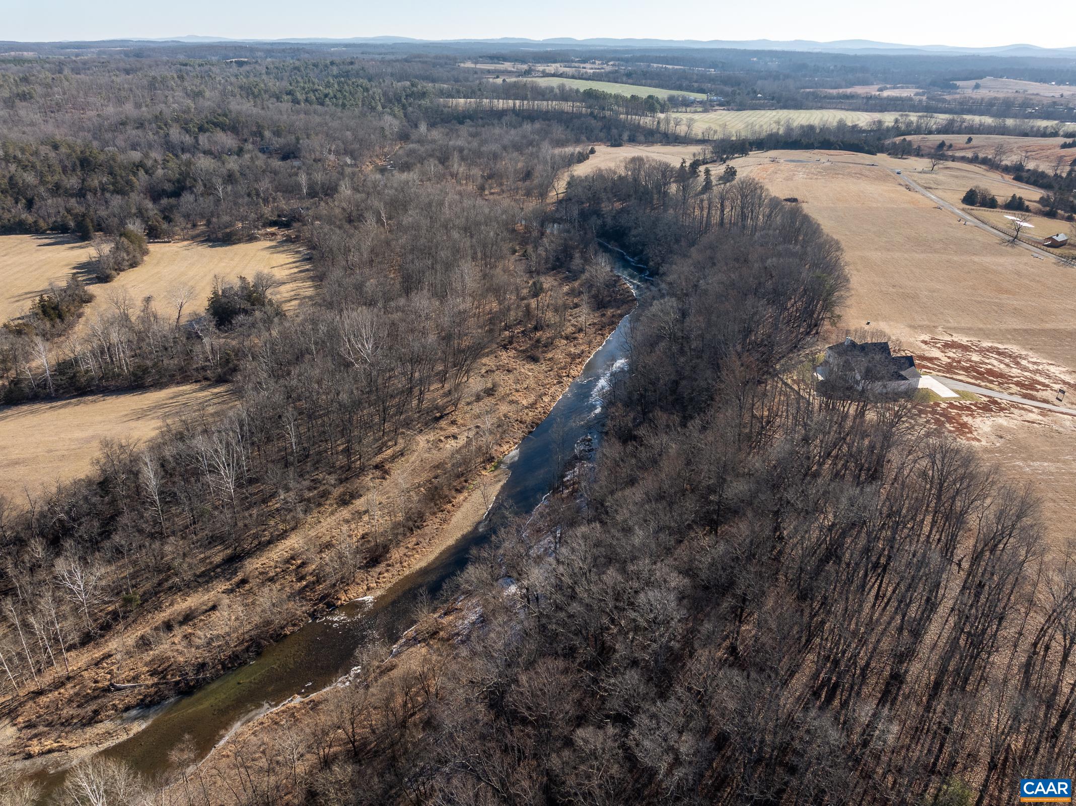 18 Grange Commons Ridge Unit: 18