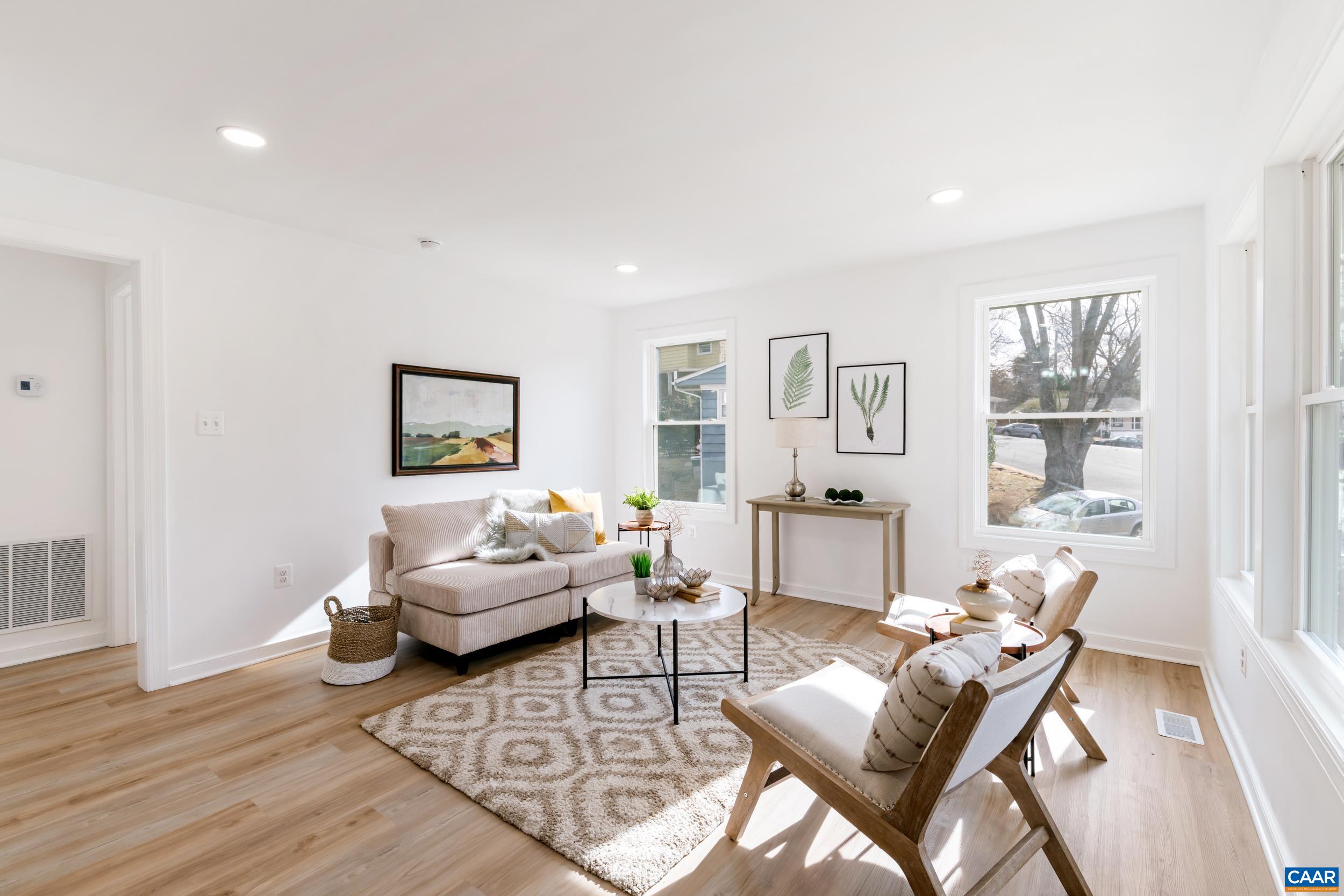 102 N BAKER ST