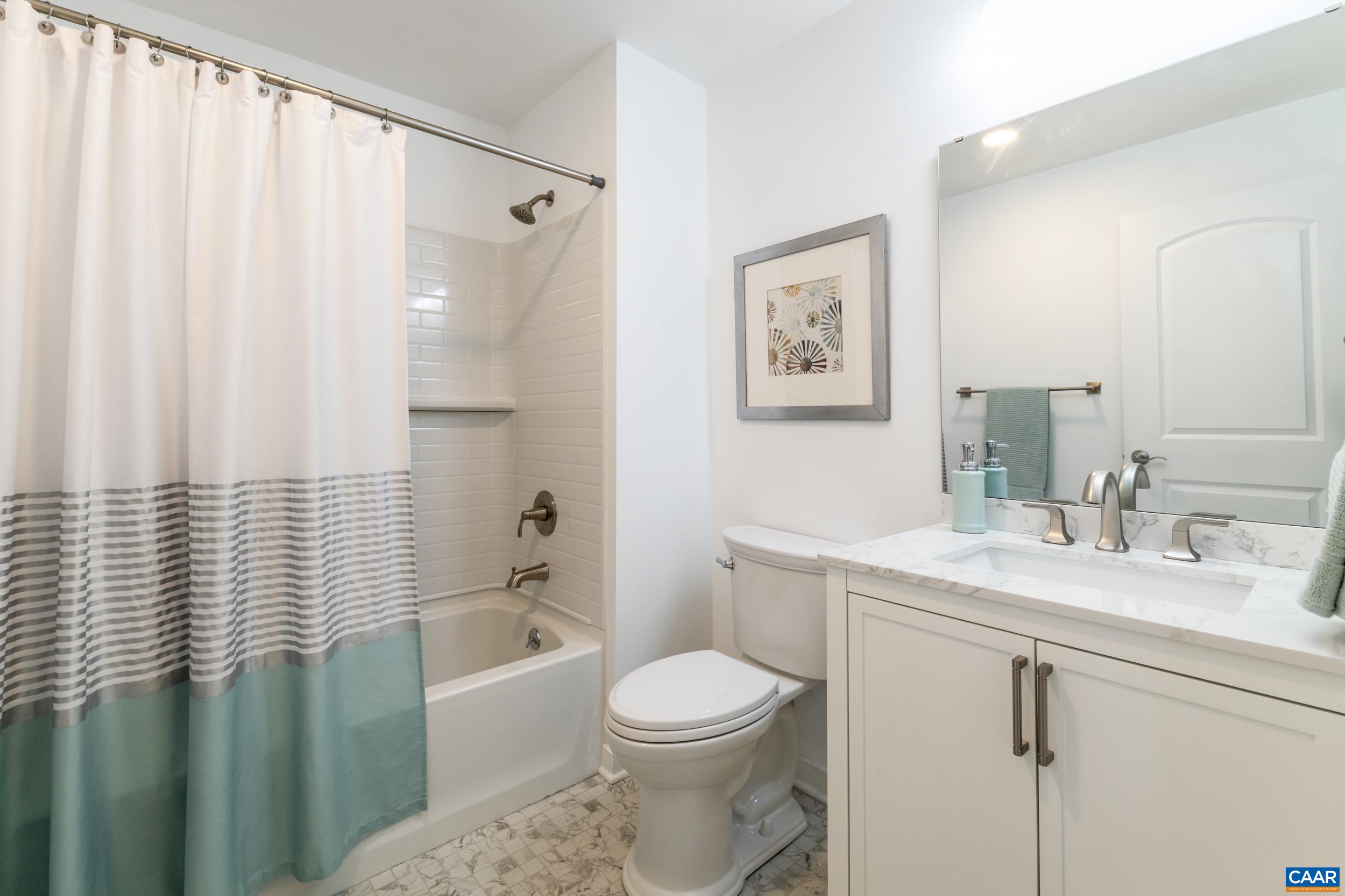 102 N BAKER ST