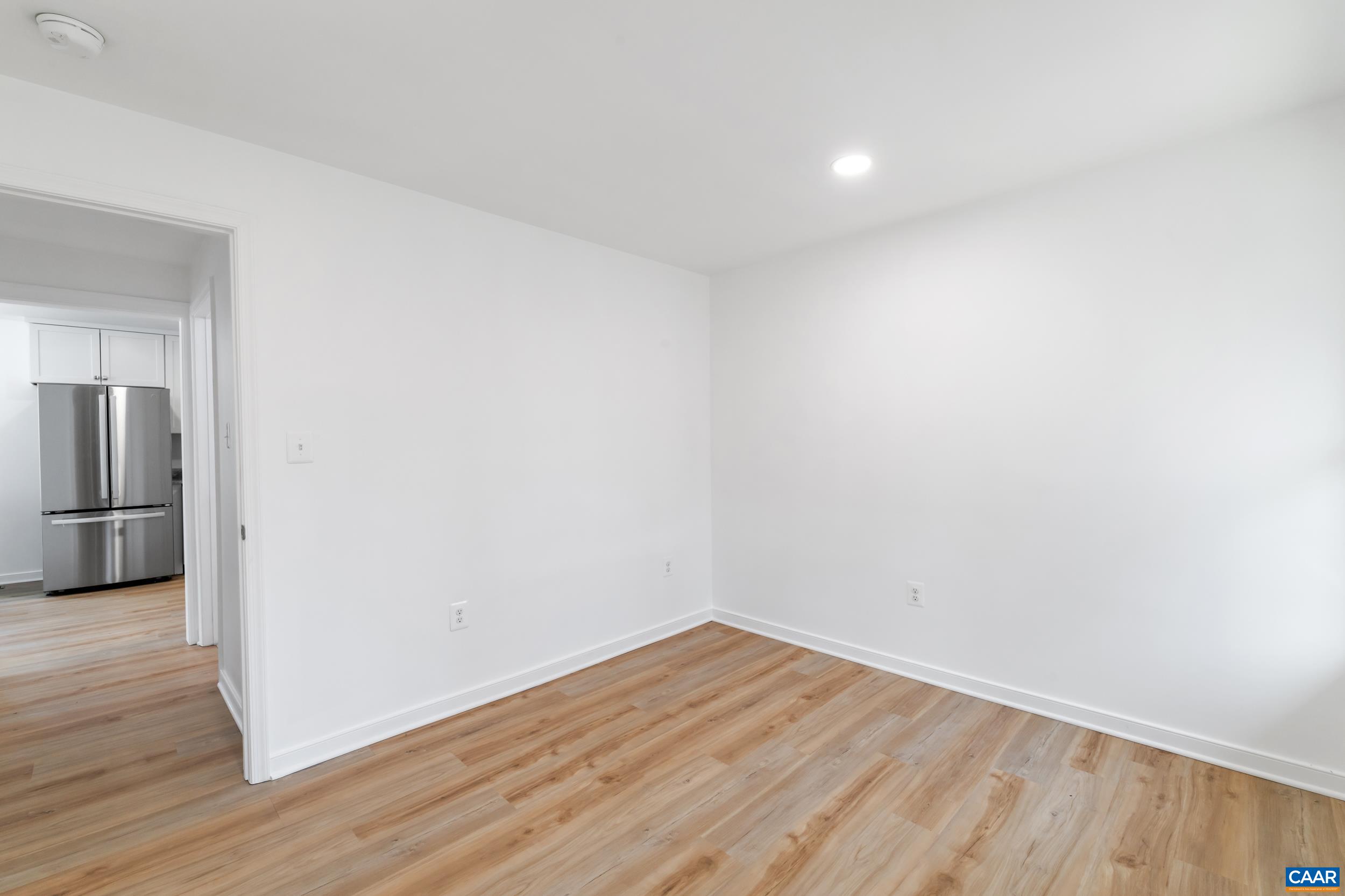 102 N BAKER ST