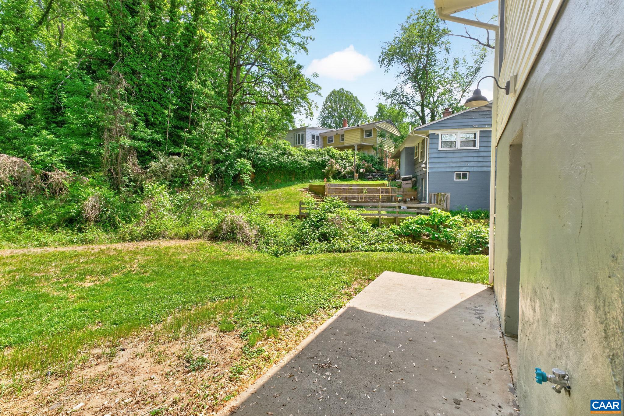 102 N BAKER ST