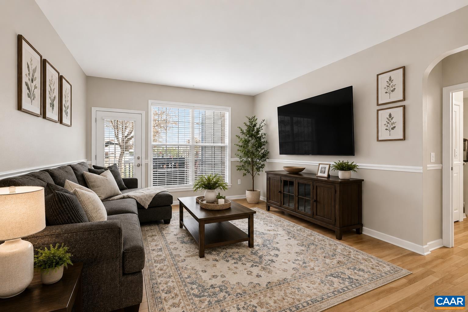 280 RIVERBEND DR Unit: 2A