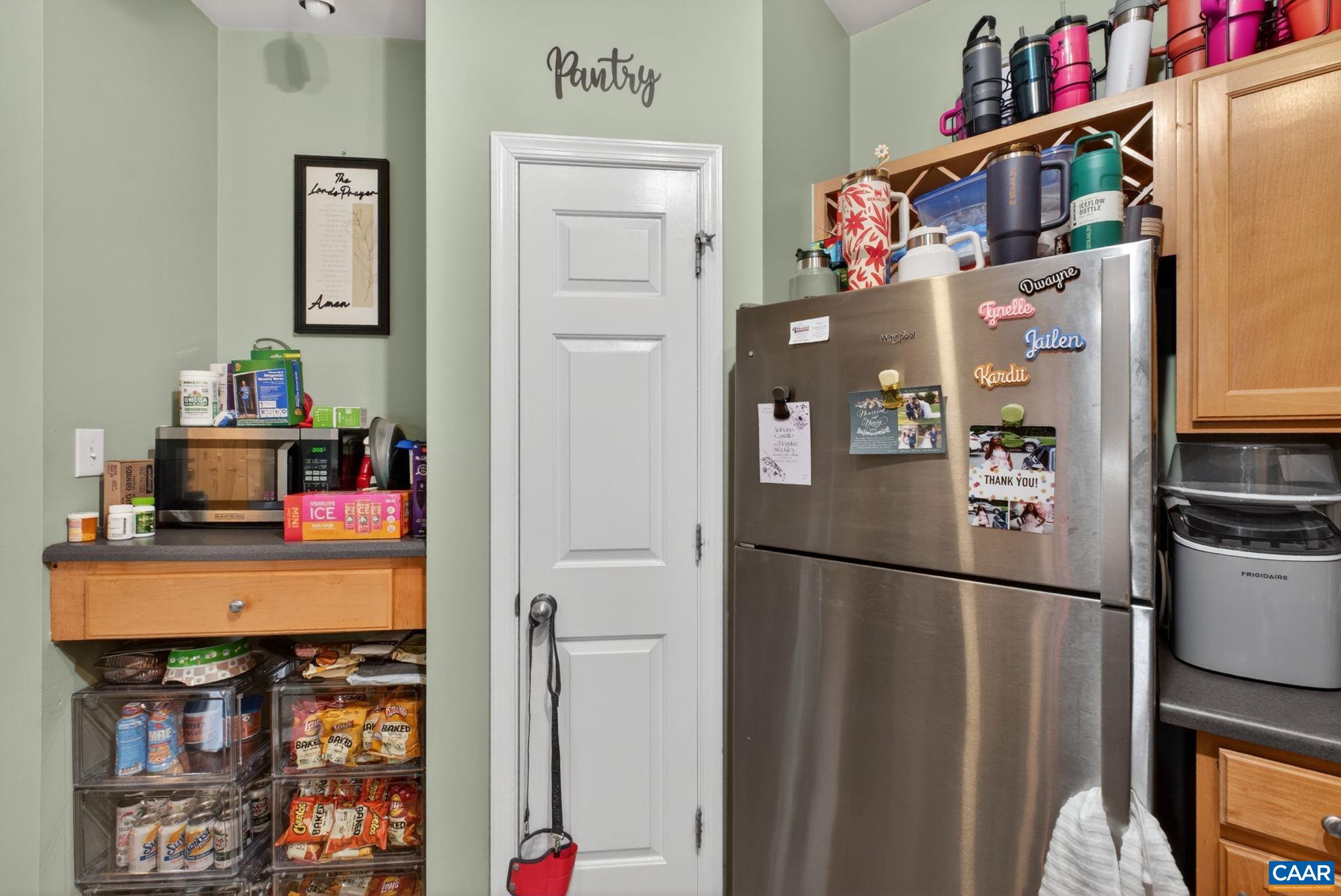 280 RIVERBEND DR Unit: 2A