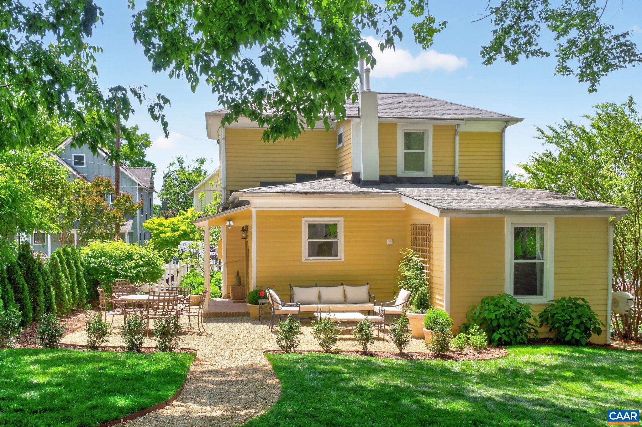 607 MONTICELLO AVE