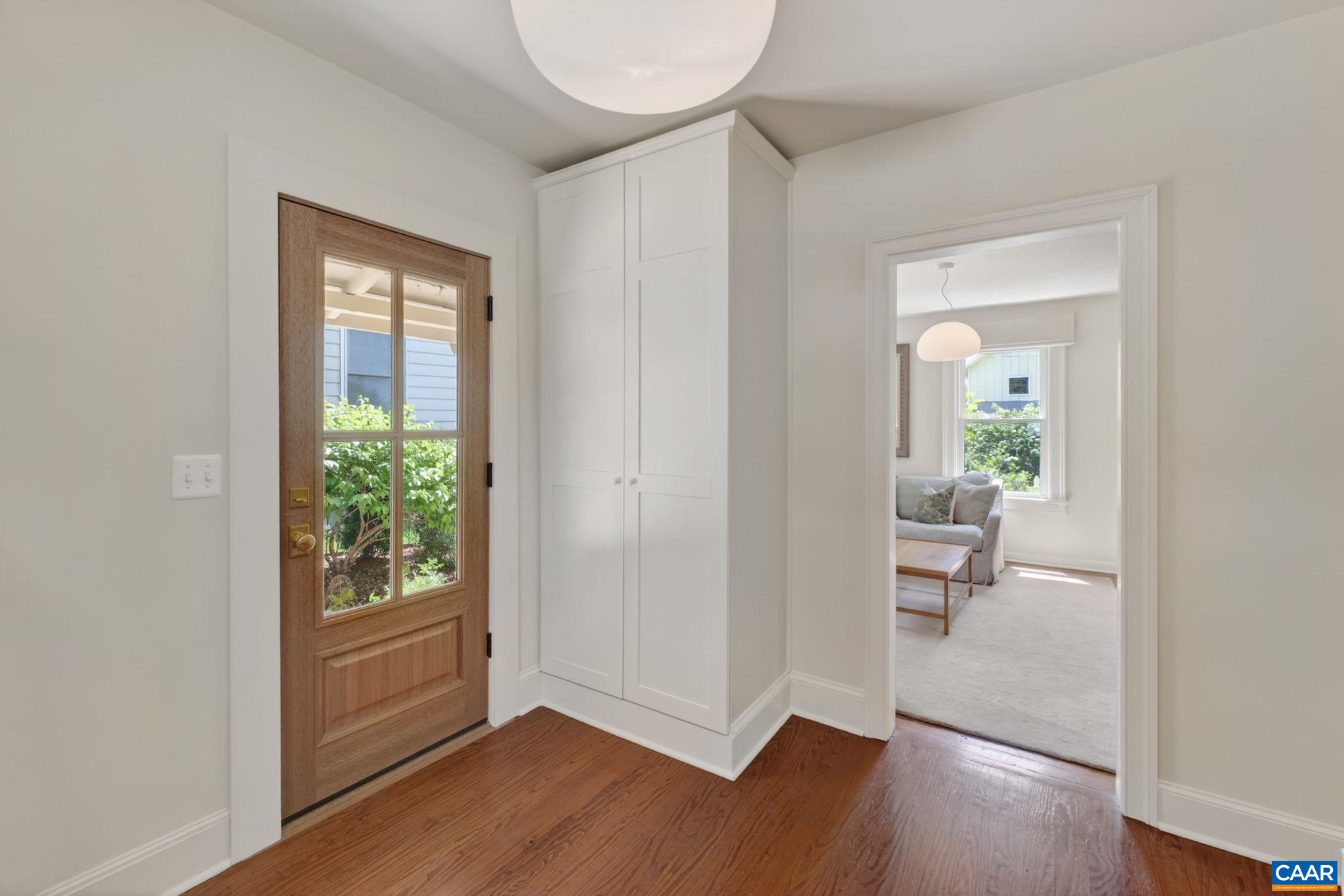 607 MONTICELLO AVE