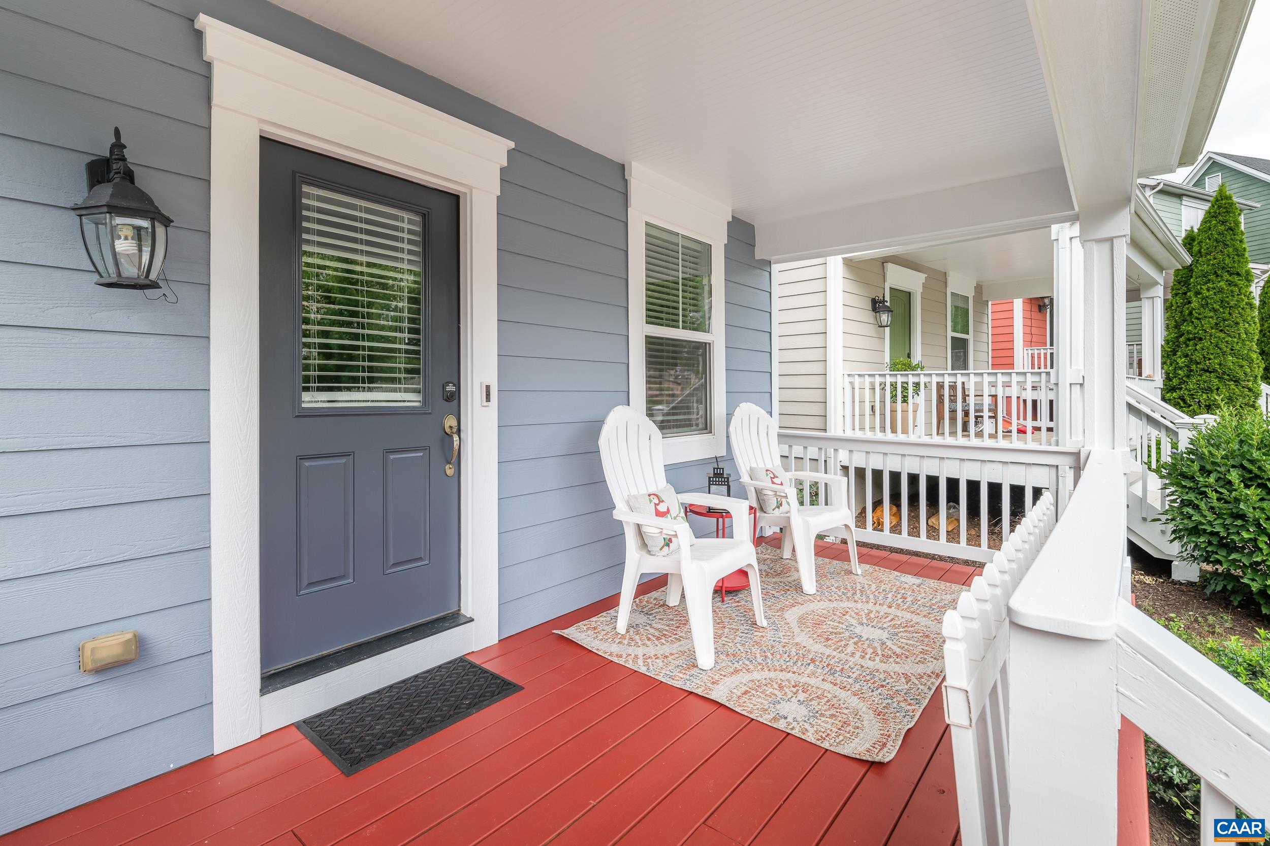 257 HUNTLEY AVE