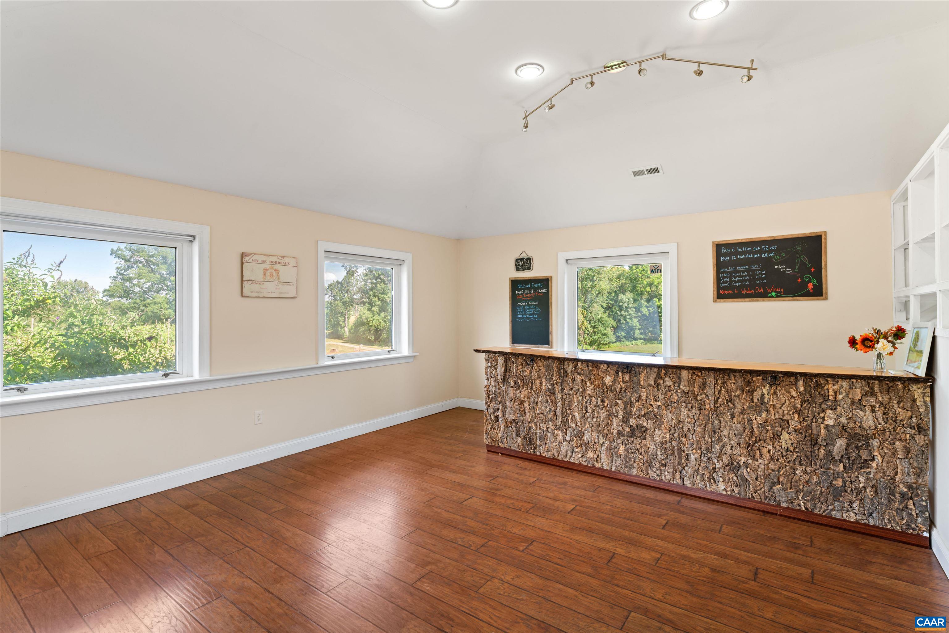3613 WALNUT BRANCH LN