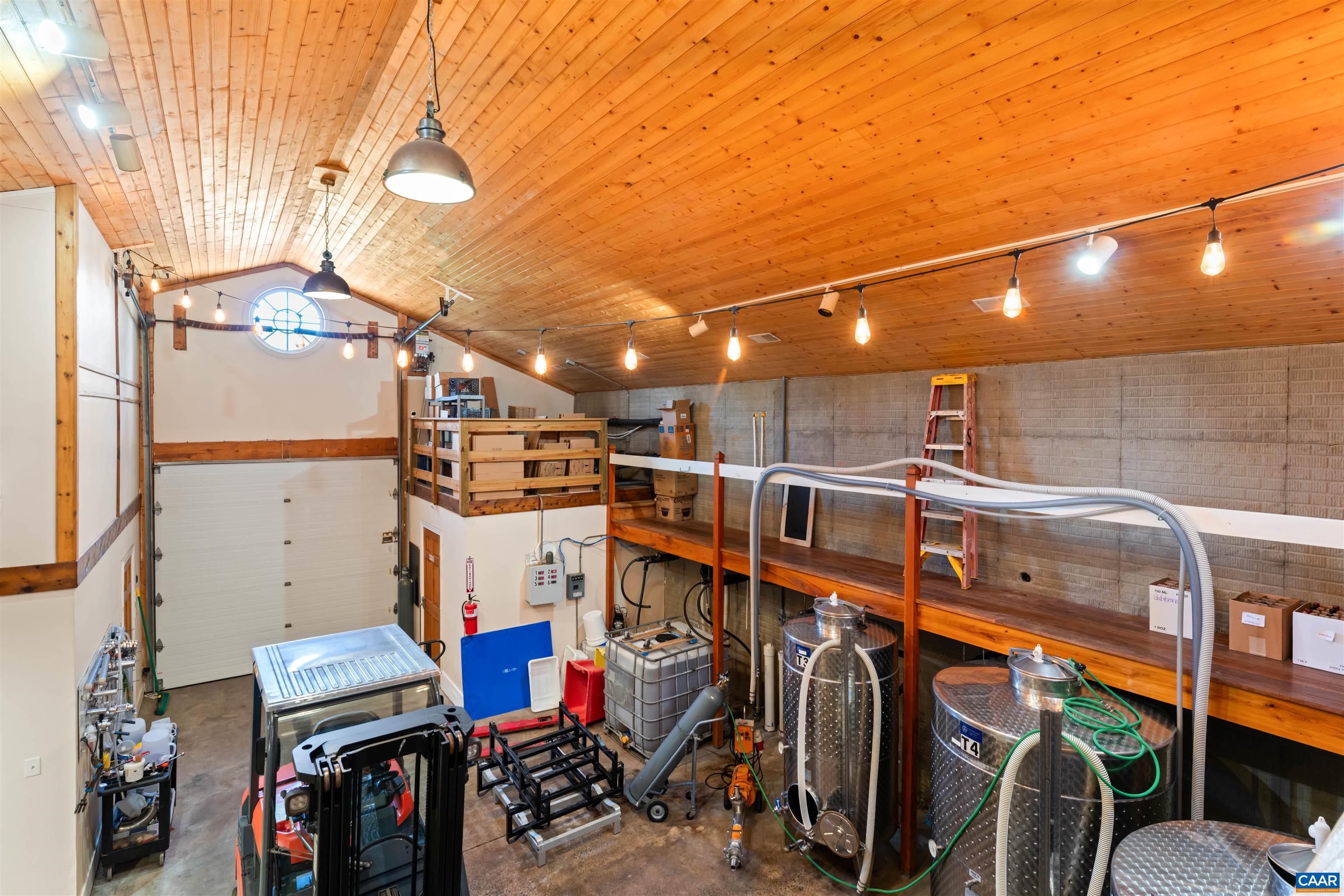 3613 WALNUT BRANCH LN