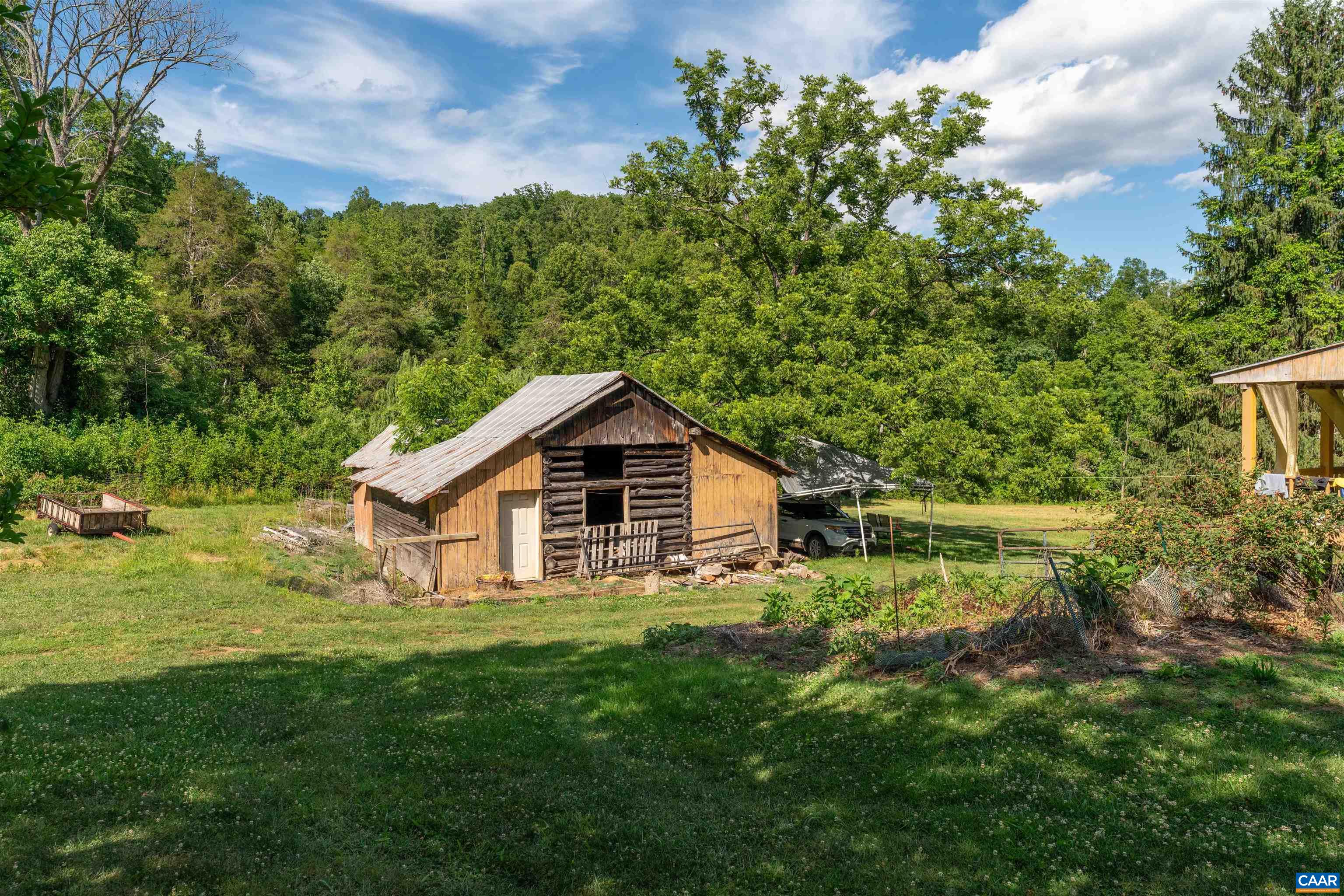 3613 WALNUT BRANCH LN