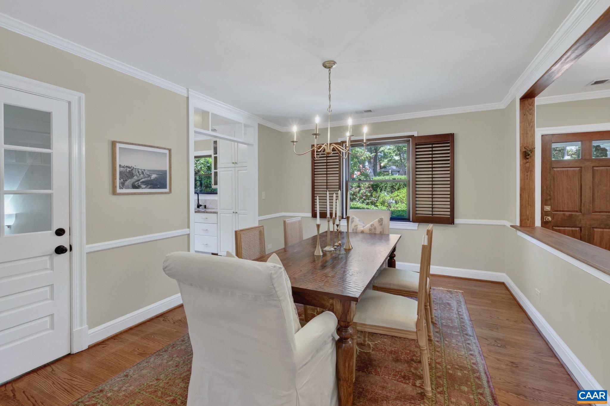 104 BUCKINGHAM RD