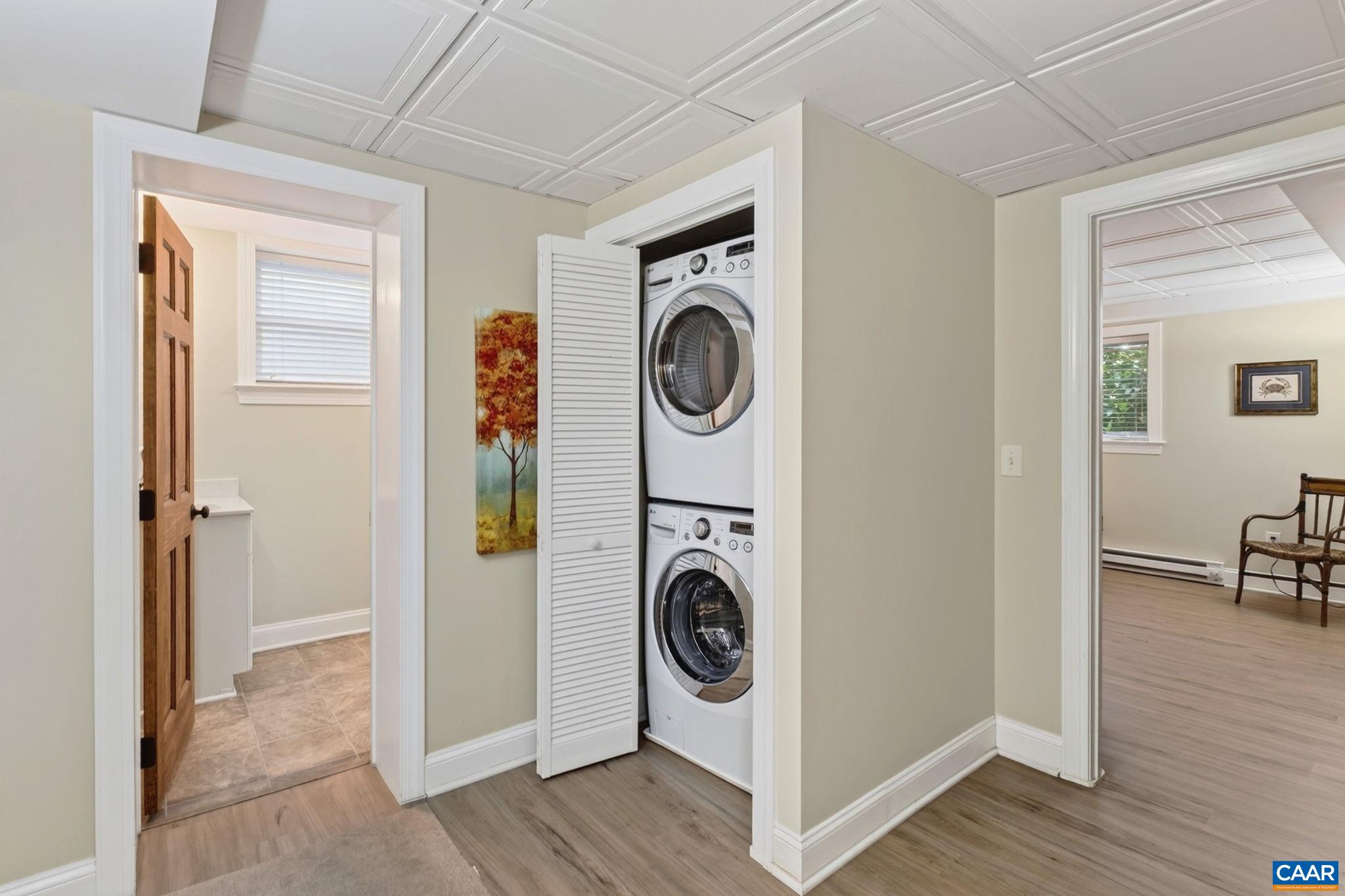 104 BUCKINGHAM RD