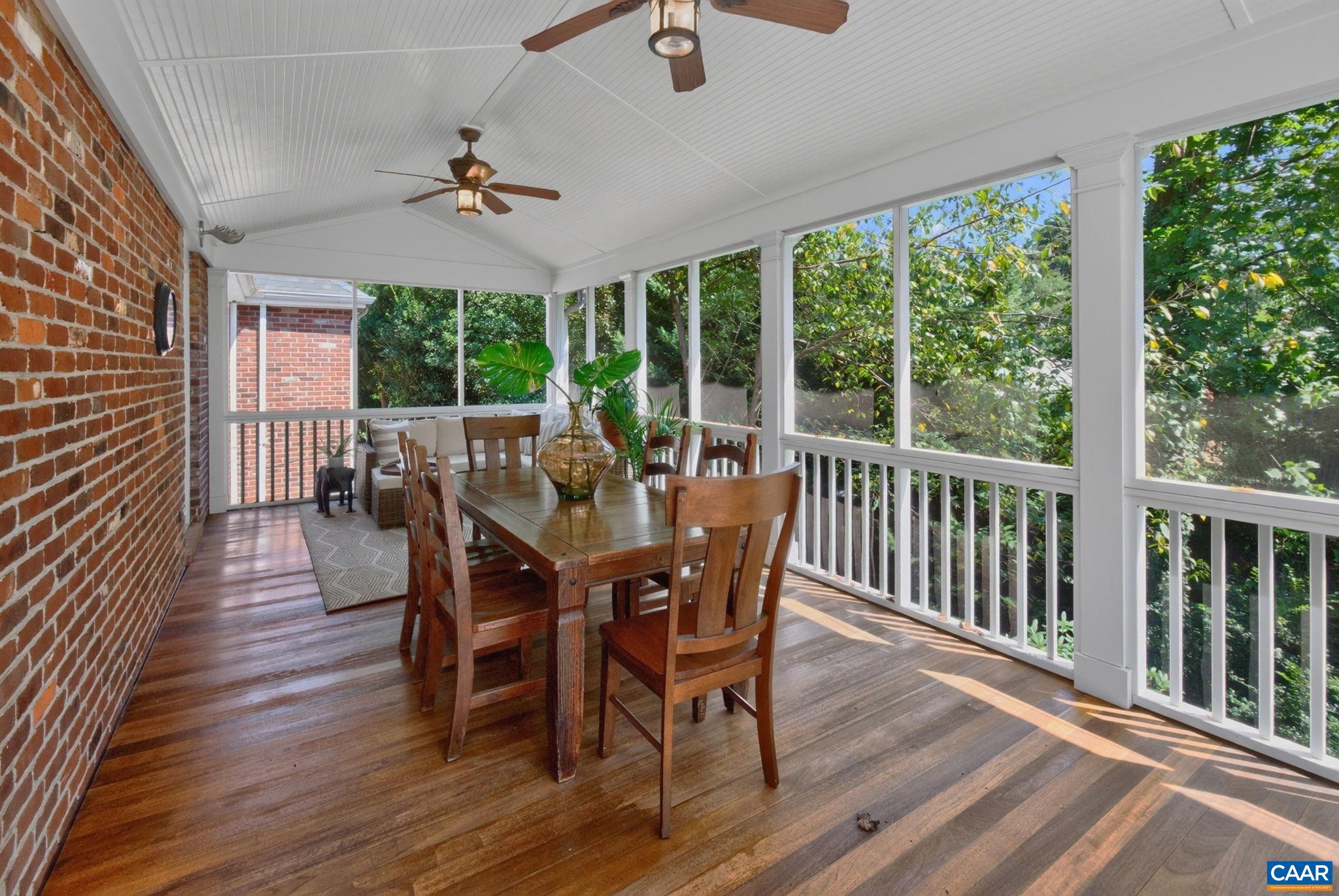 104 BUCKINGHAM RD