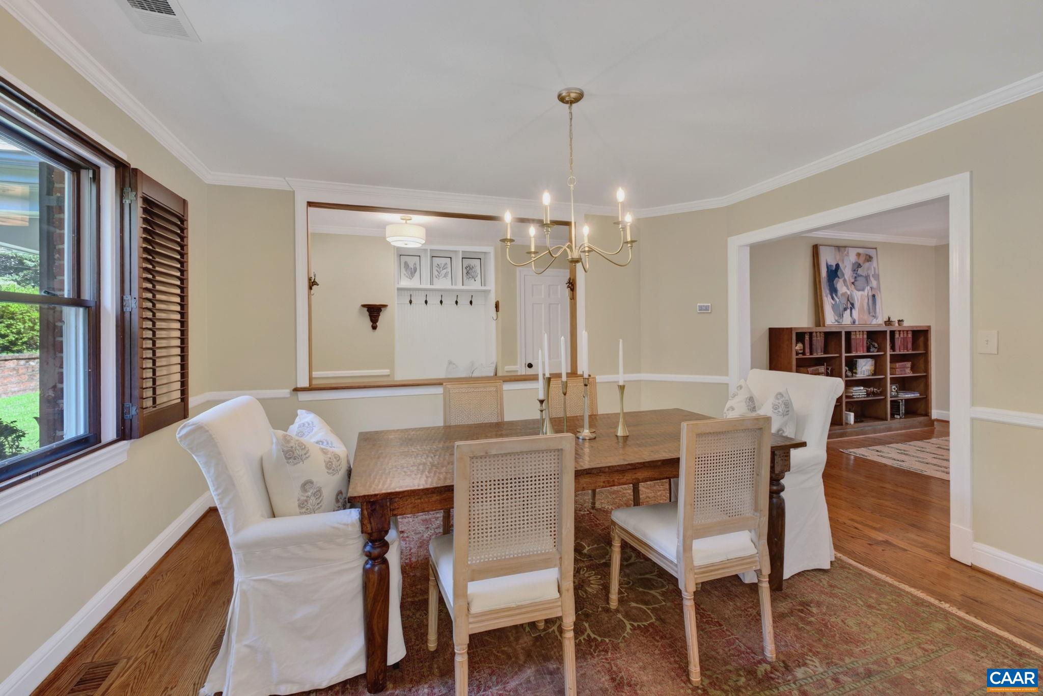 104 BUCKINGHAM RD