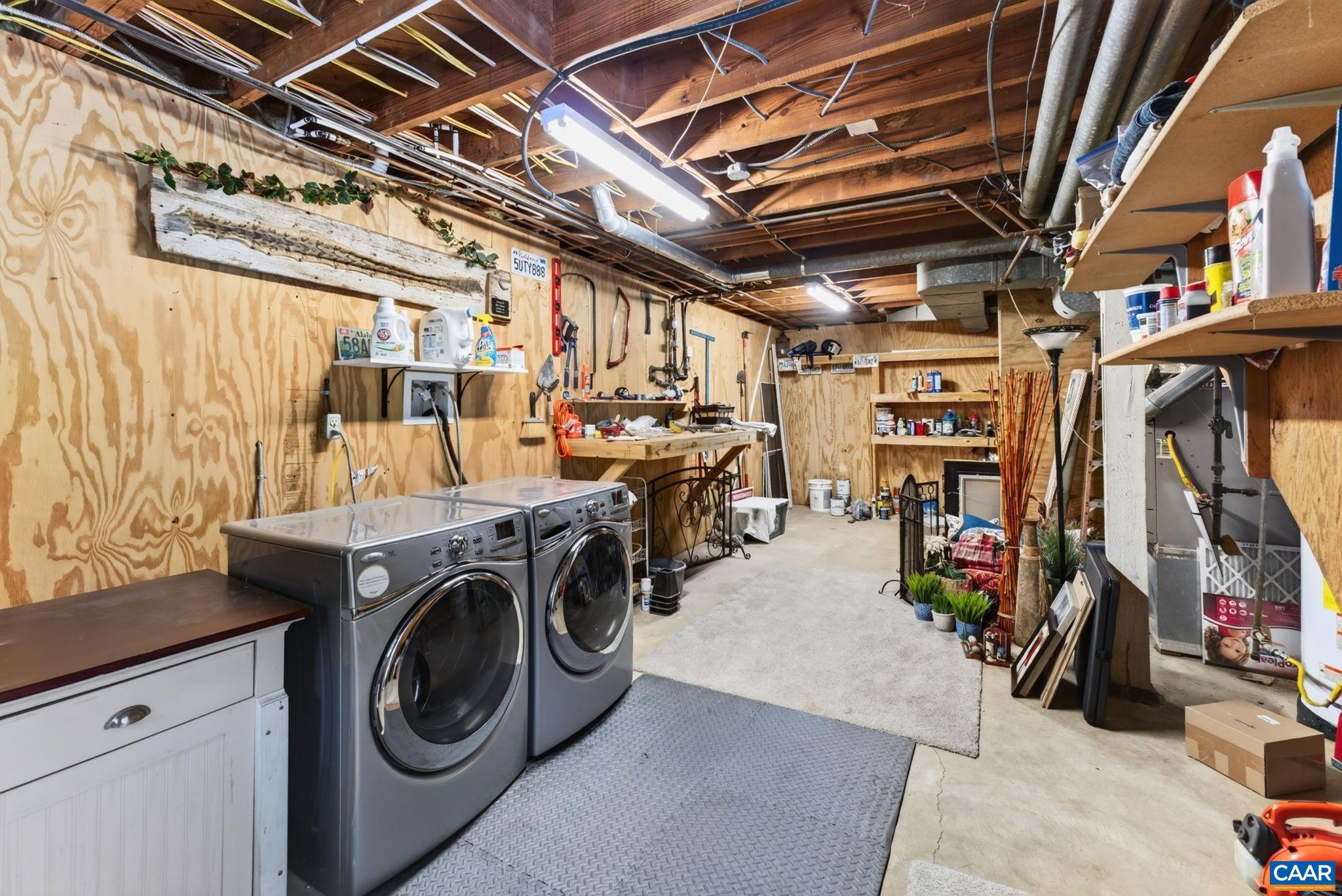 104 BUCKINGHAM RD