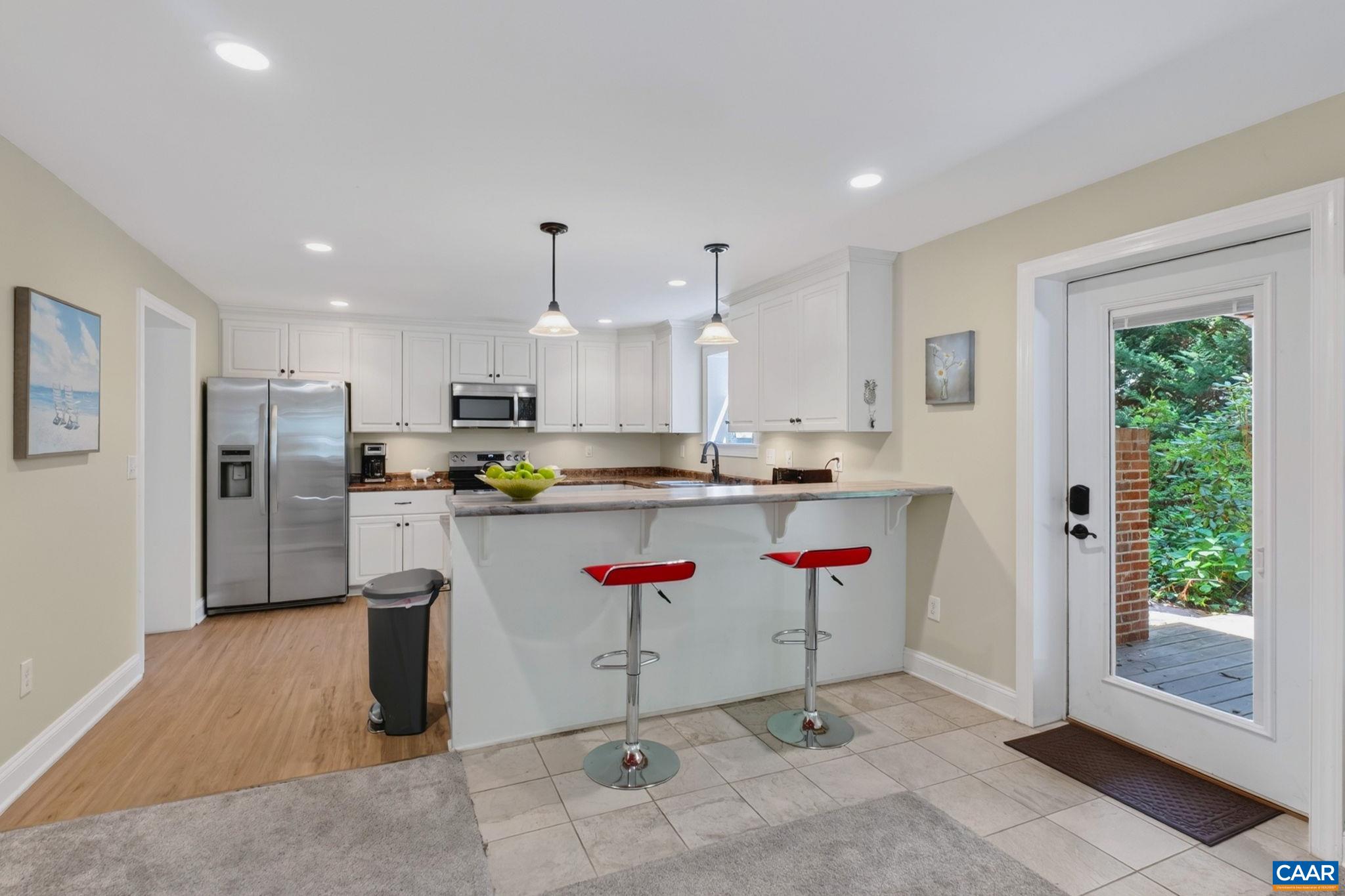 104 BUCKINGHAM RD