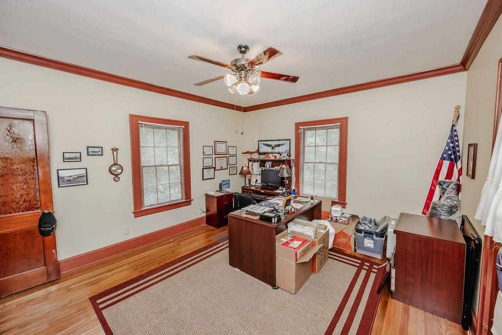 970 E Main Street