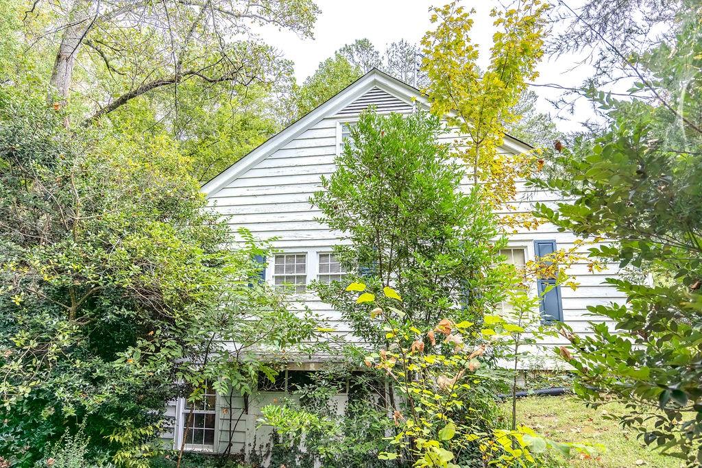 970 E Main Street