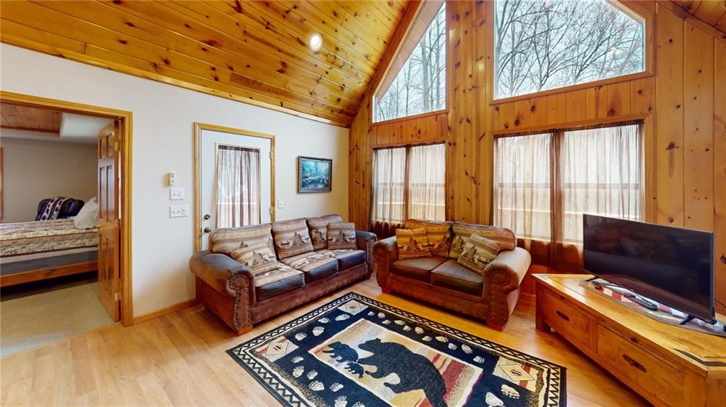24 Rocky Top Heights Road